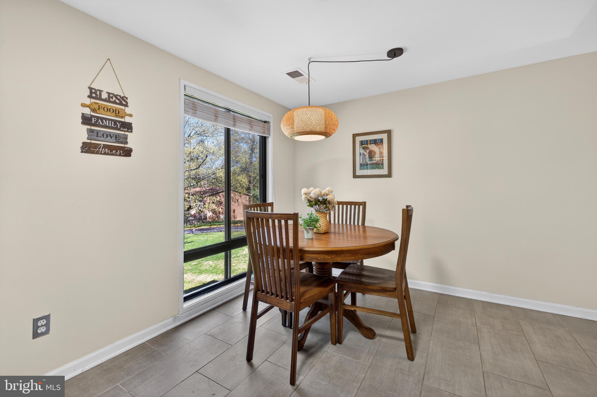 THOMAS CHOICE WEST - Residential