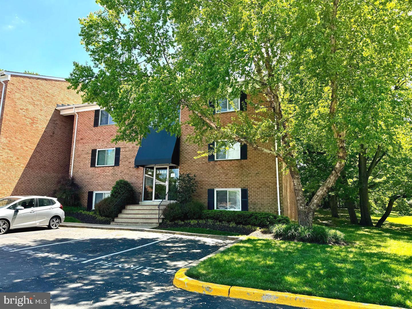 ASPEN GREEN - Residential Lease