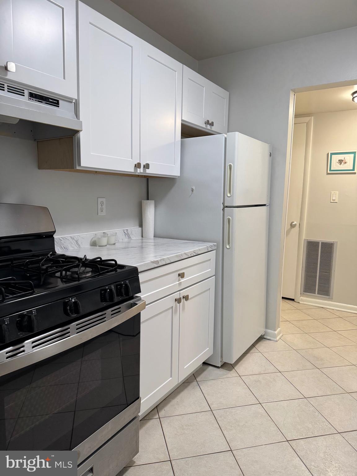 ASPEN GREEN - Residential Lease