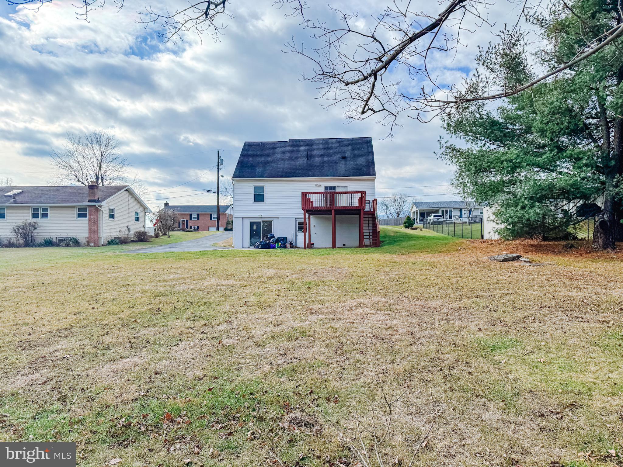 14211 SPARROW LANE SW