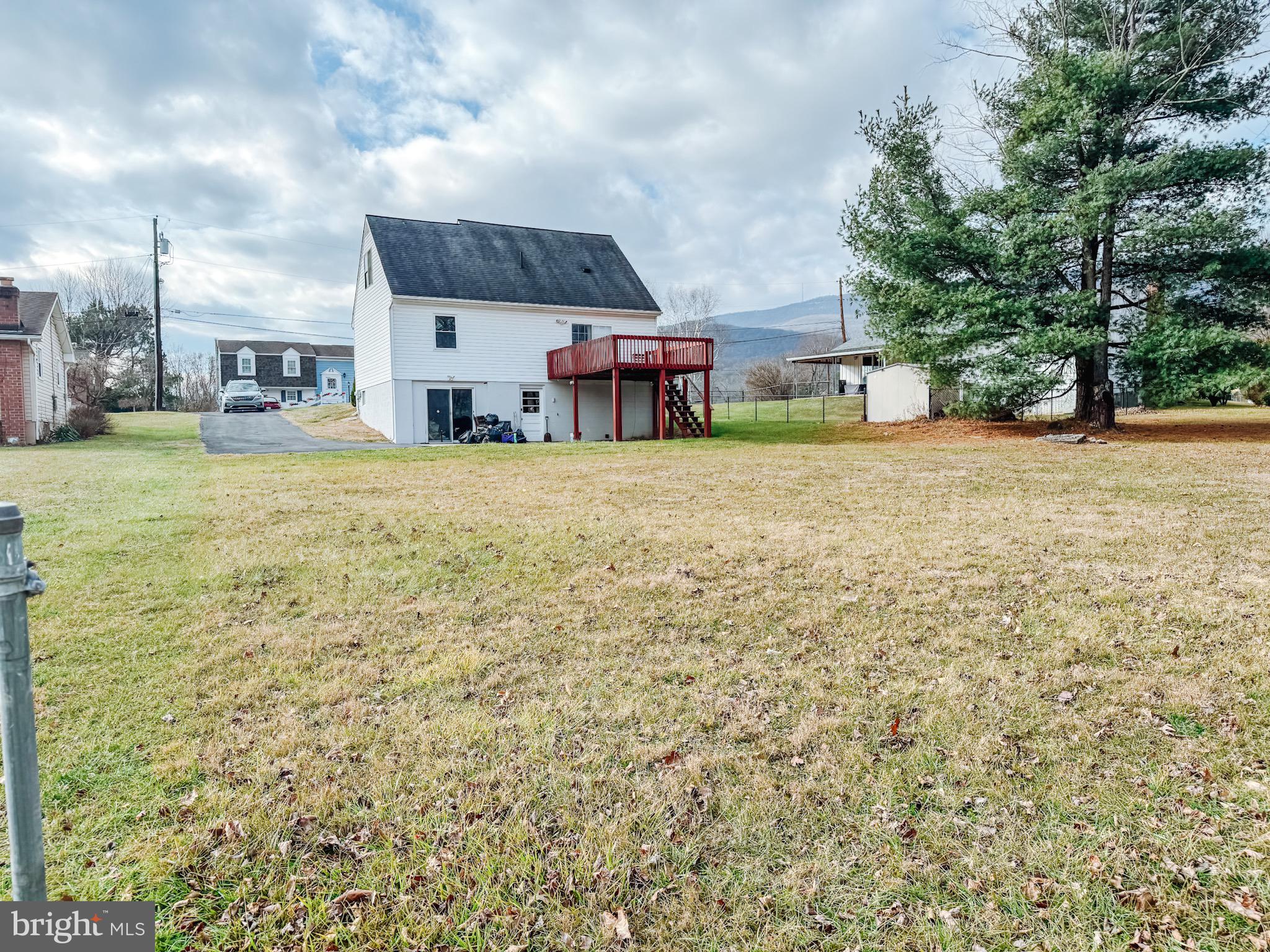 14211 SPARROW LANE SW