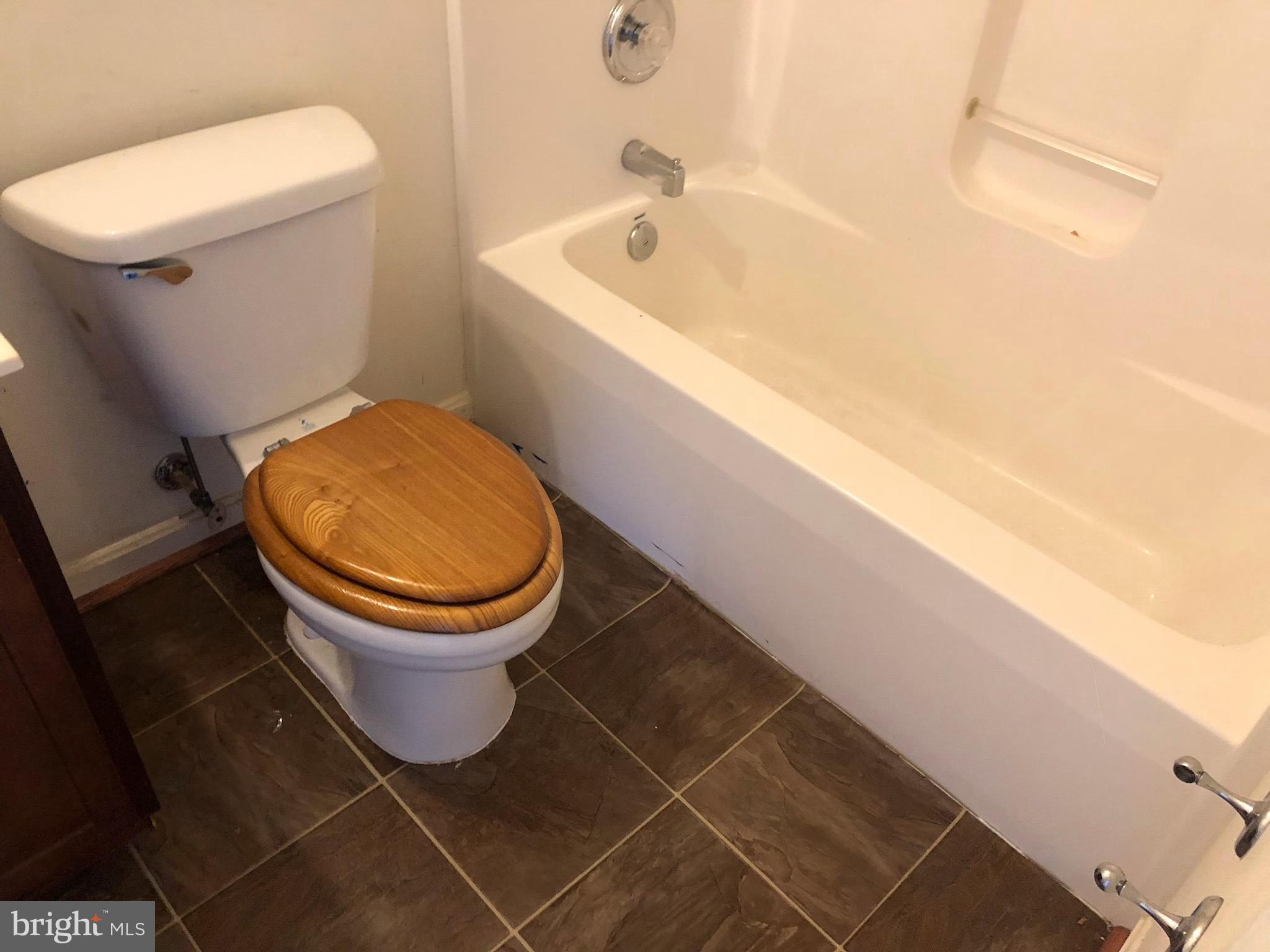 SUNRISE CEDARS - Residential