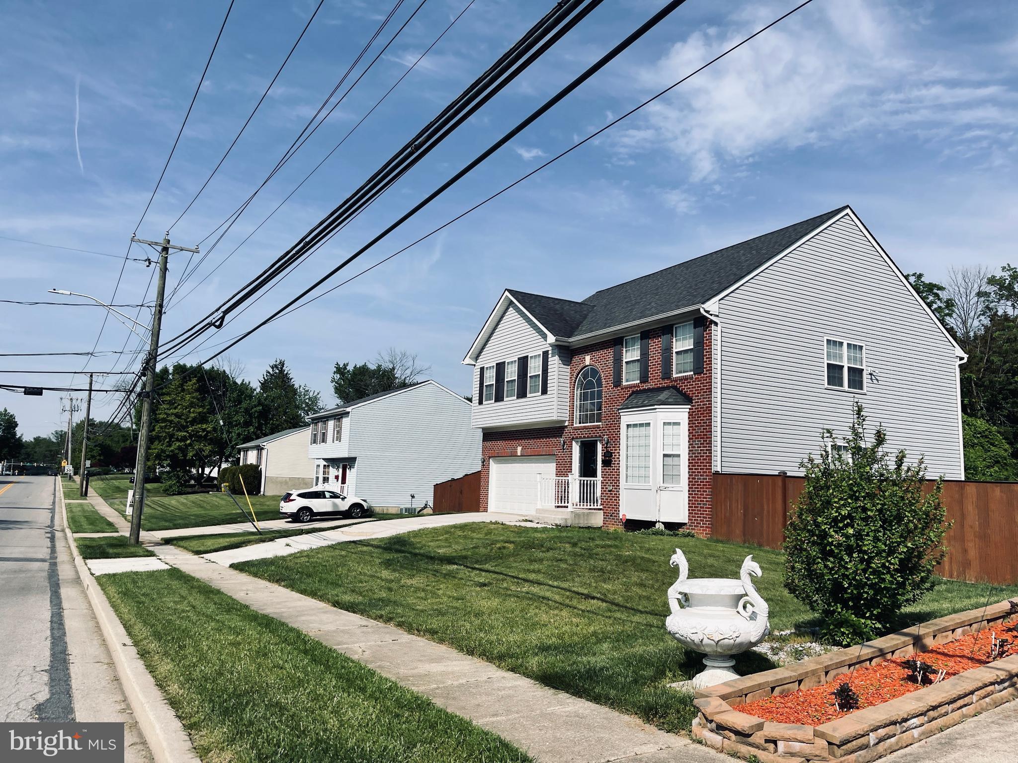 SUNRISE CEDARS - Residential