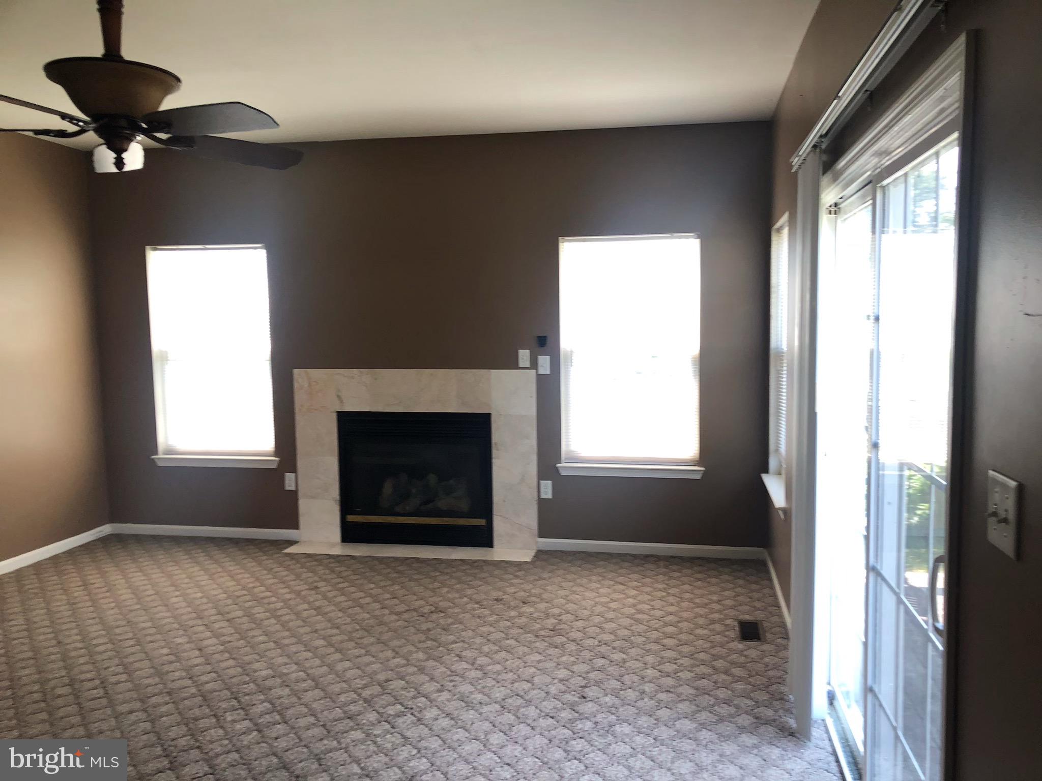 SUNRISE CEDARS - Residential