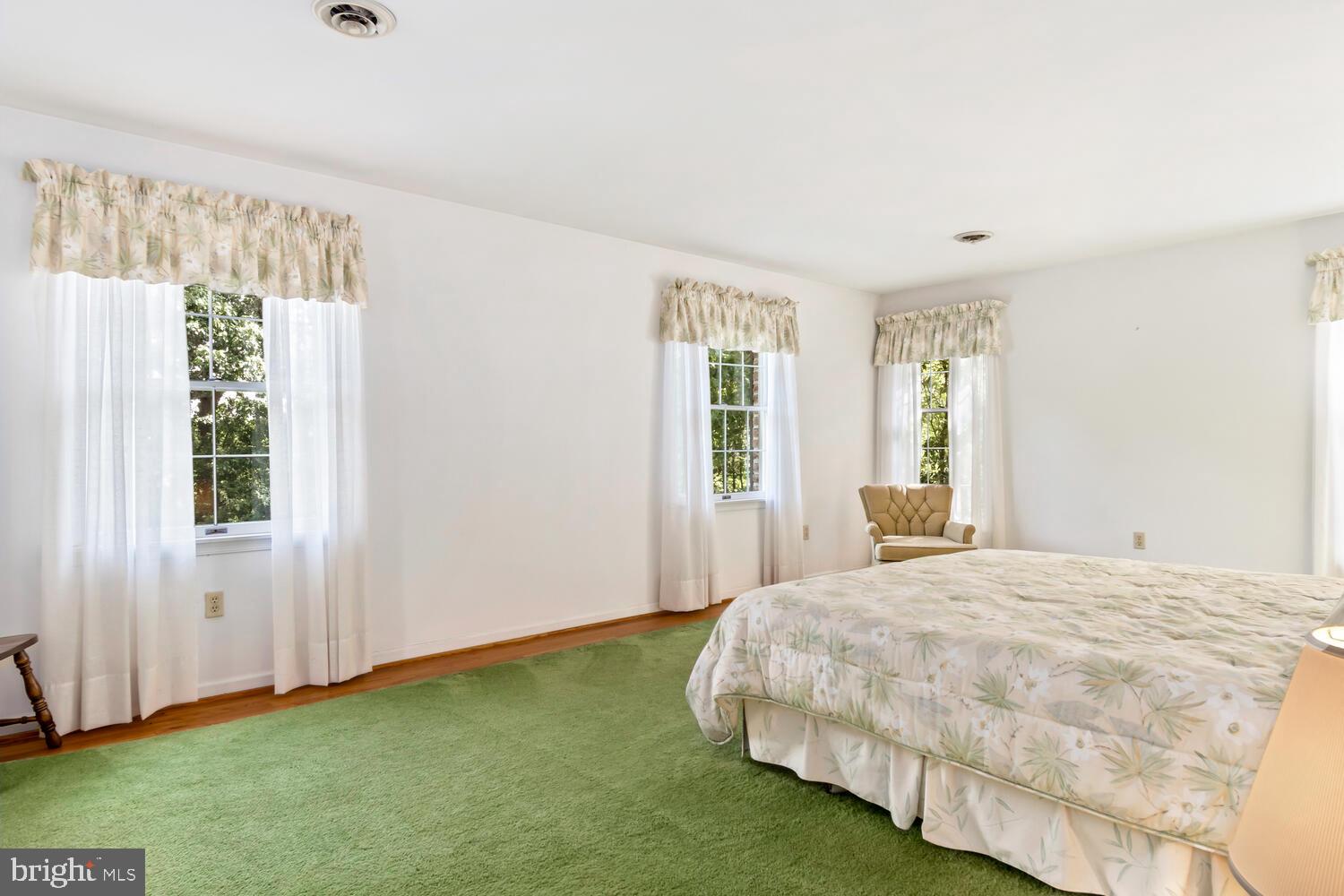 GREAT OAK - Residential