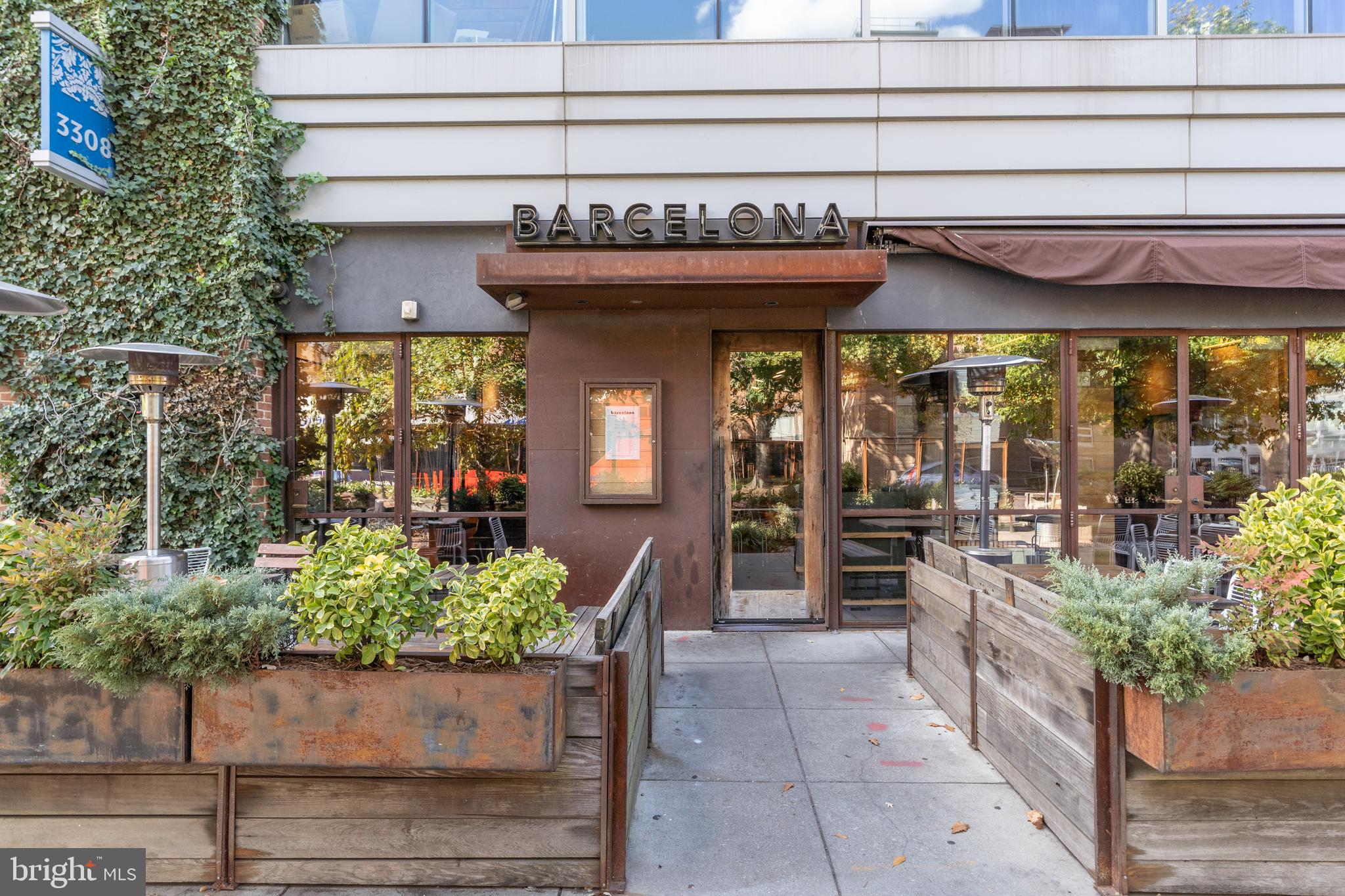 CLEVELAND PARK - Residential