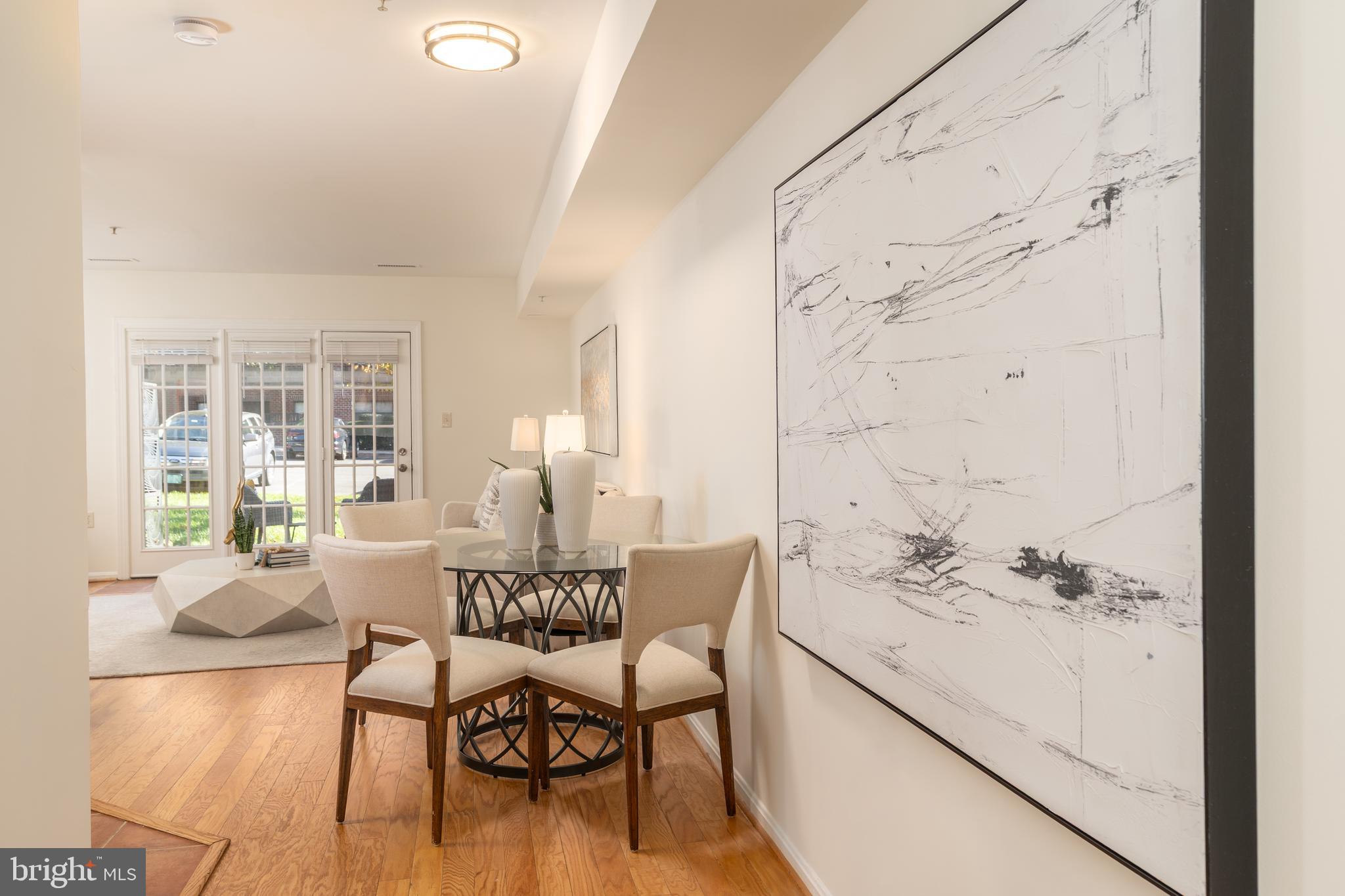 CLEVELAND PARK - Residential