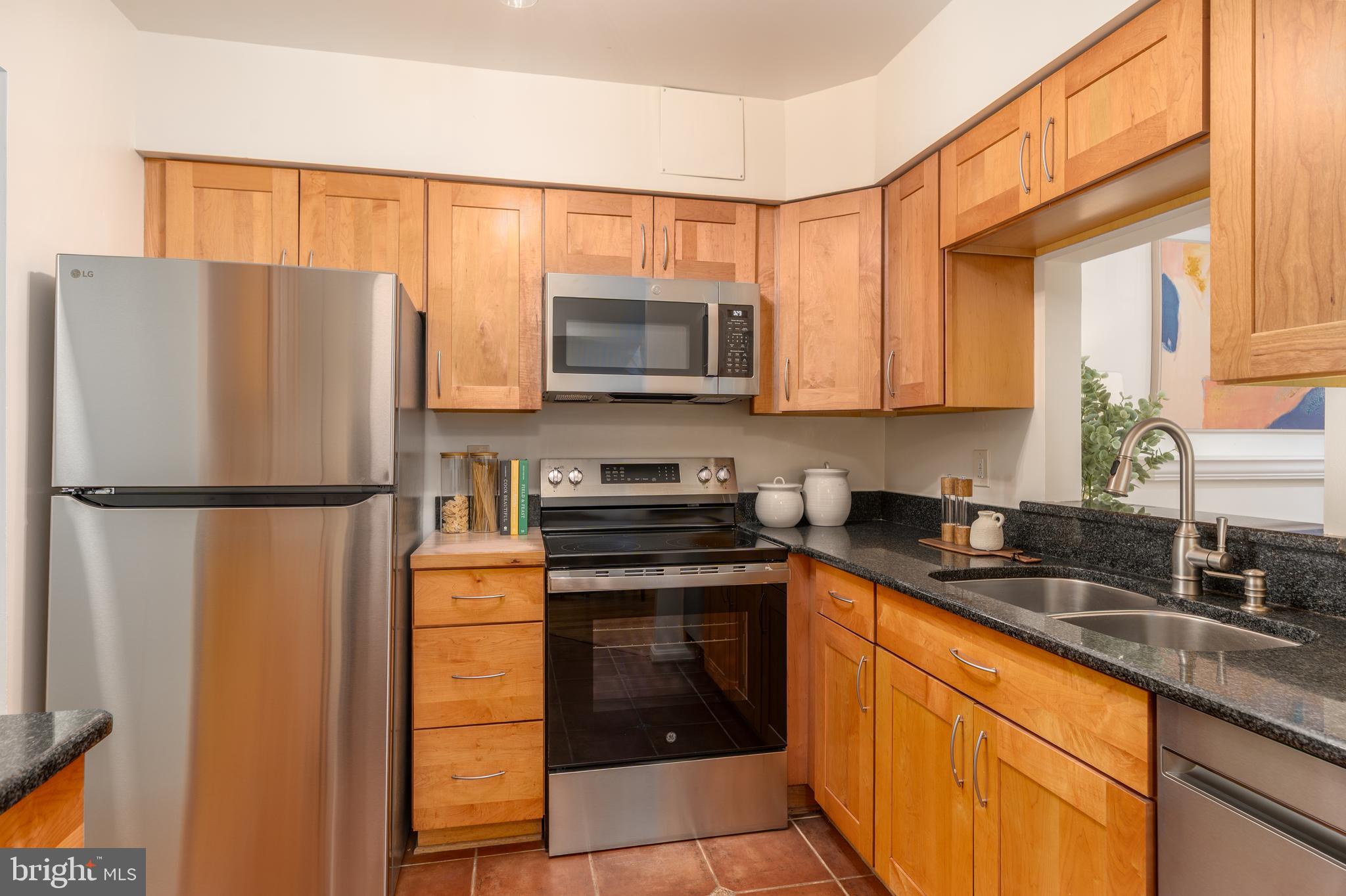 CLEVELAND PARK - Residential