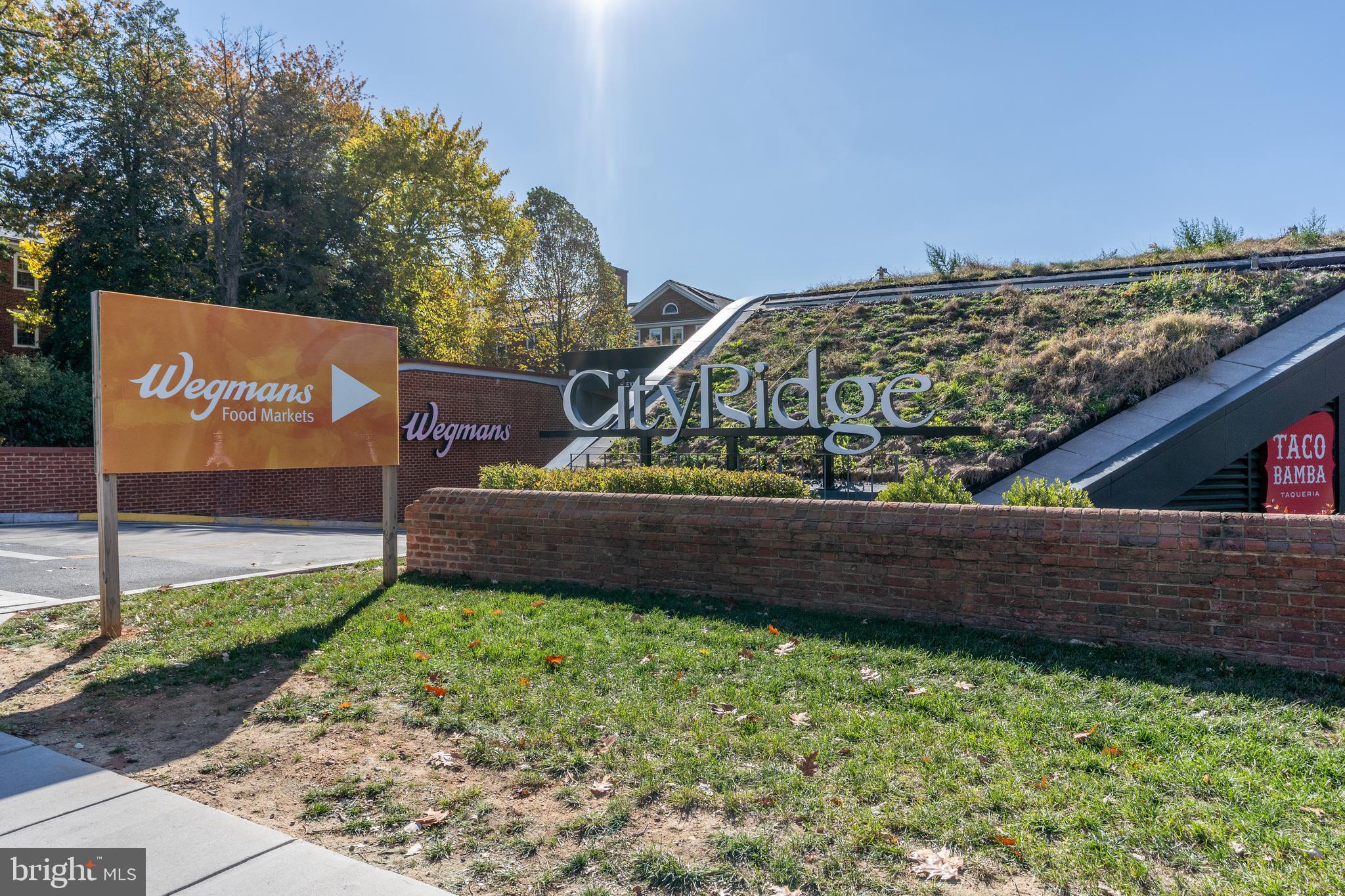 CLEVELAND PARK - Residential