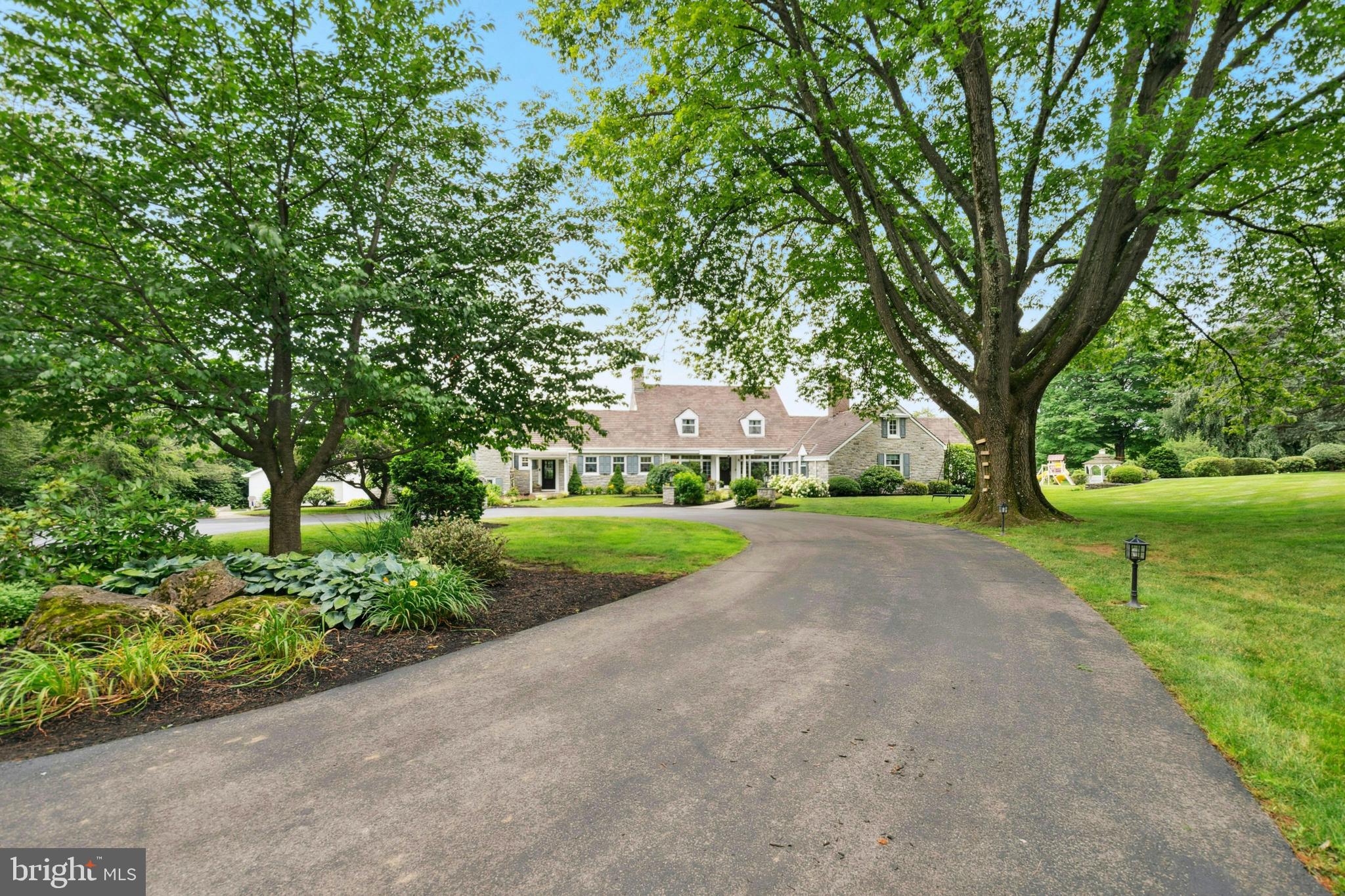 2458 RIVERBEND ROAD
