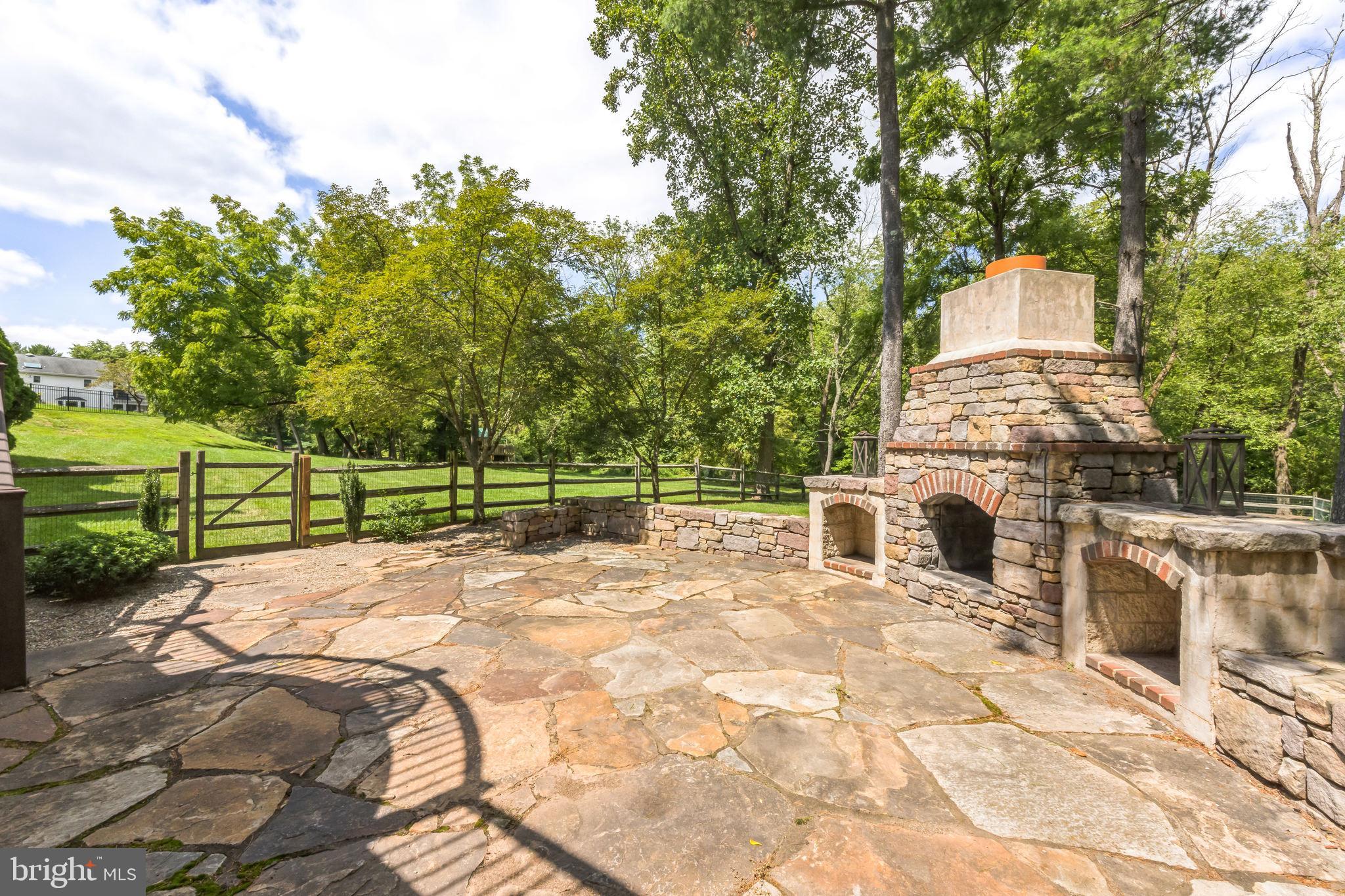 AFTON CREST - Residential