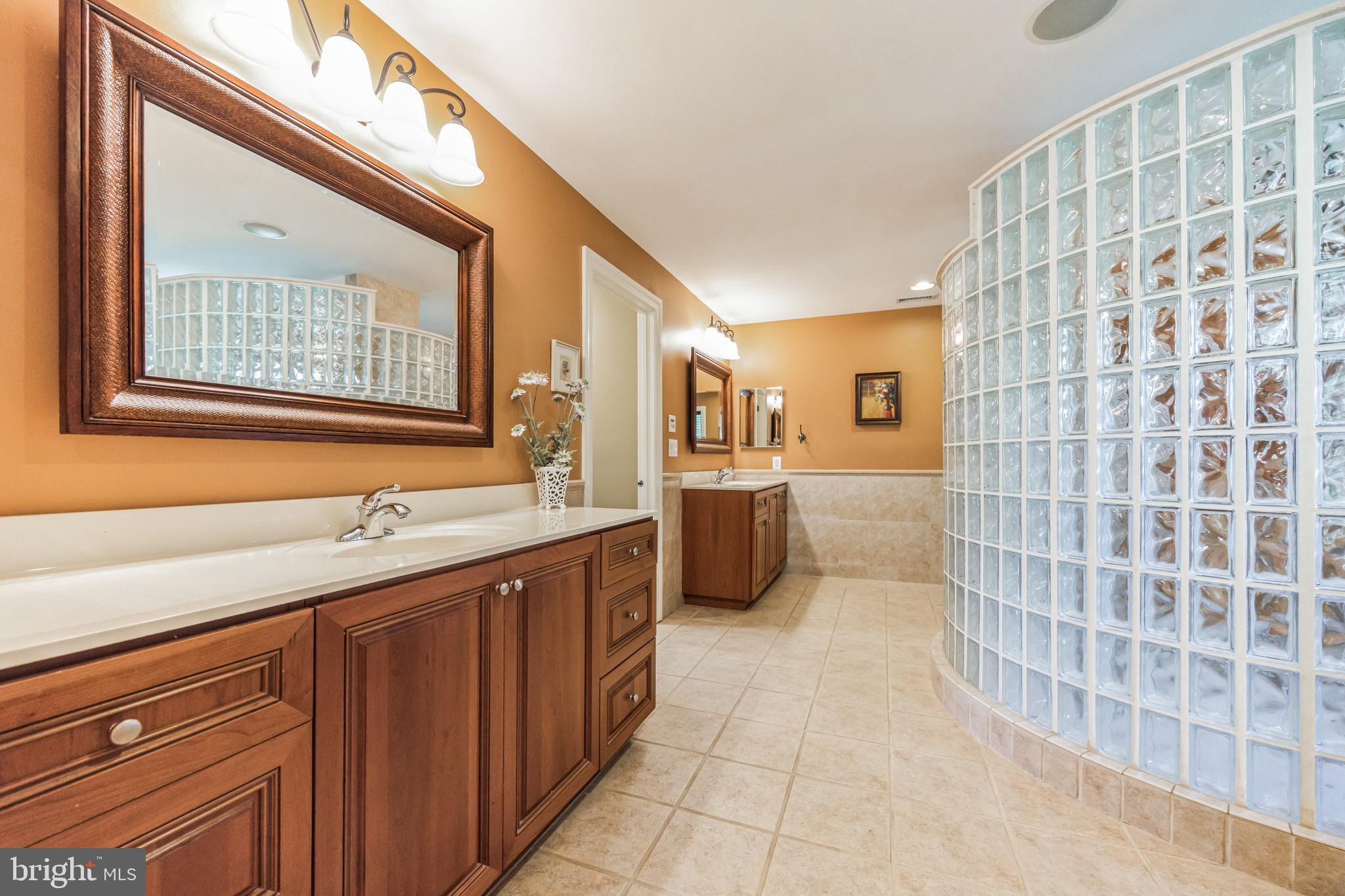 AFTON CREST - Residential