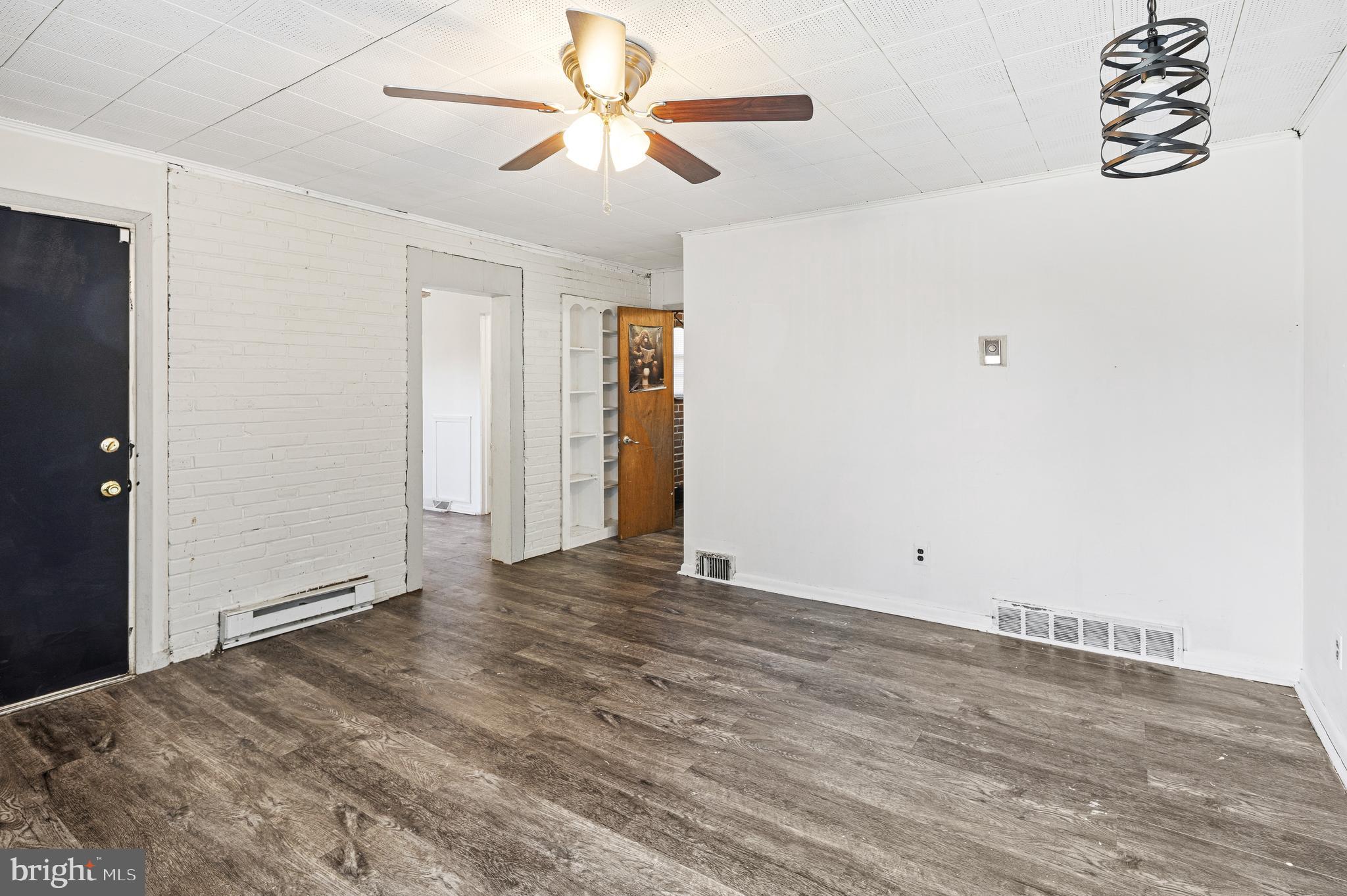 DREXEL HILL - Residential