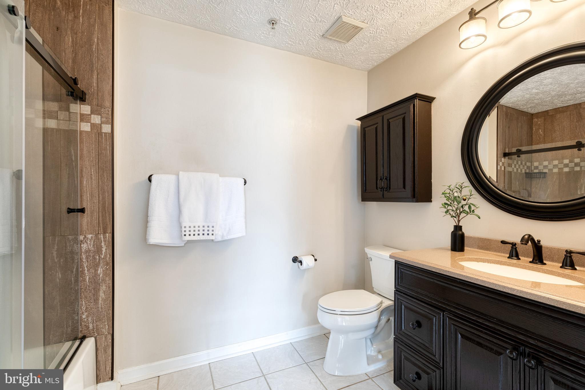 PINEY ORCHARD - Residential