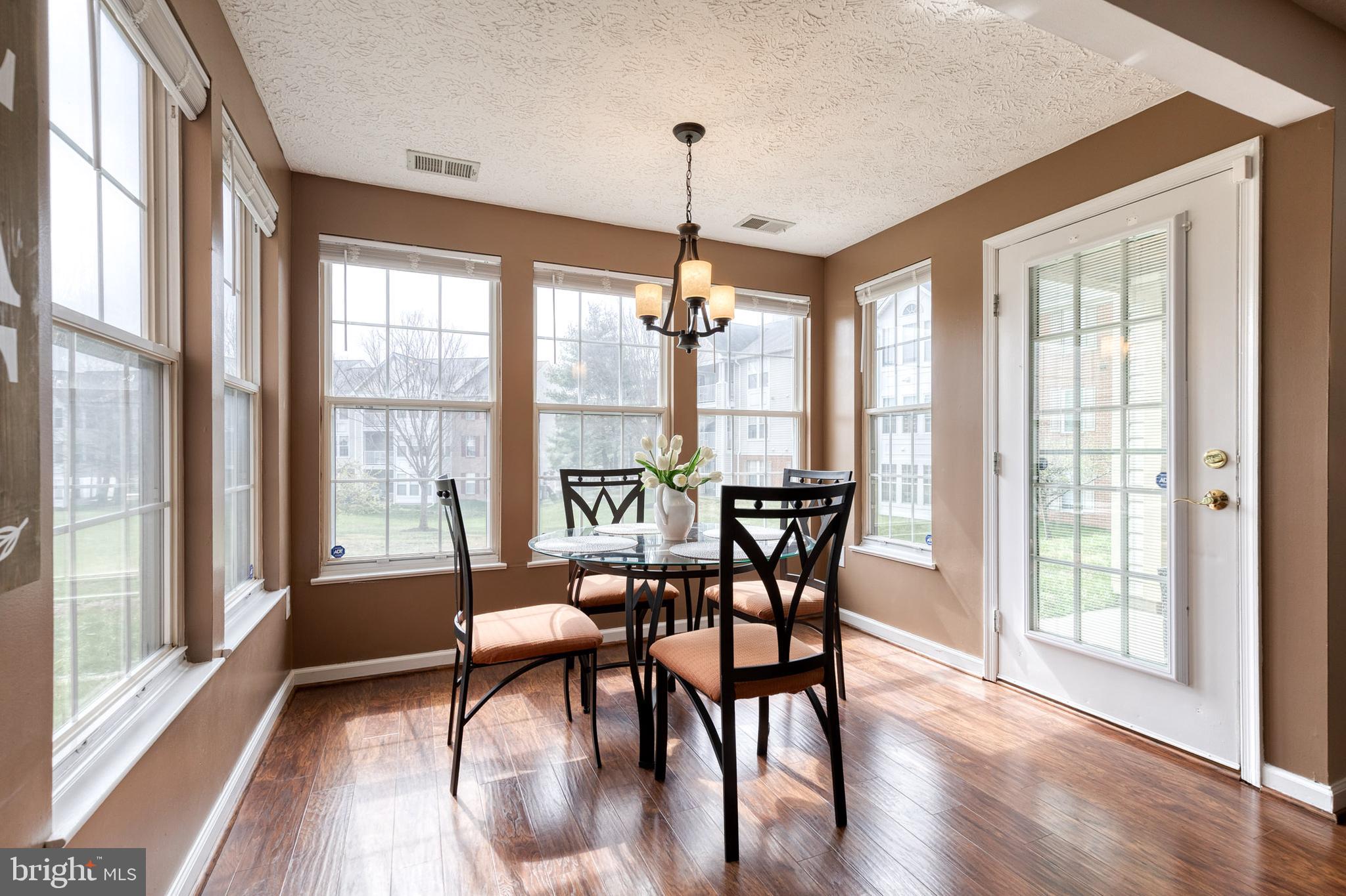 PINEY ORCHARD - Residential