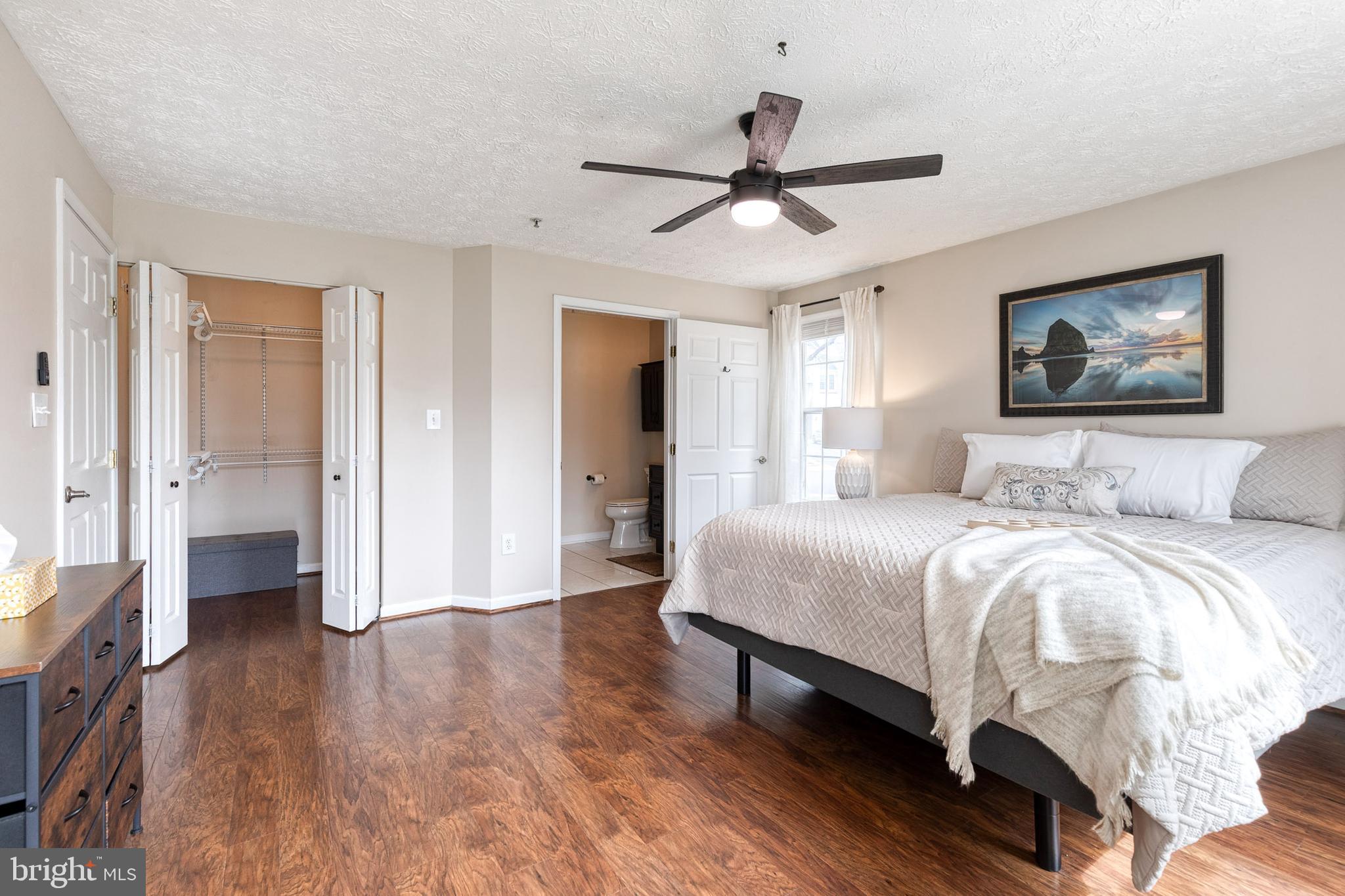 PINEY ORCHARD - Residential