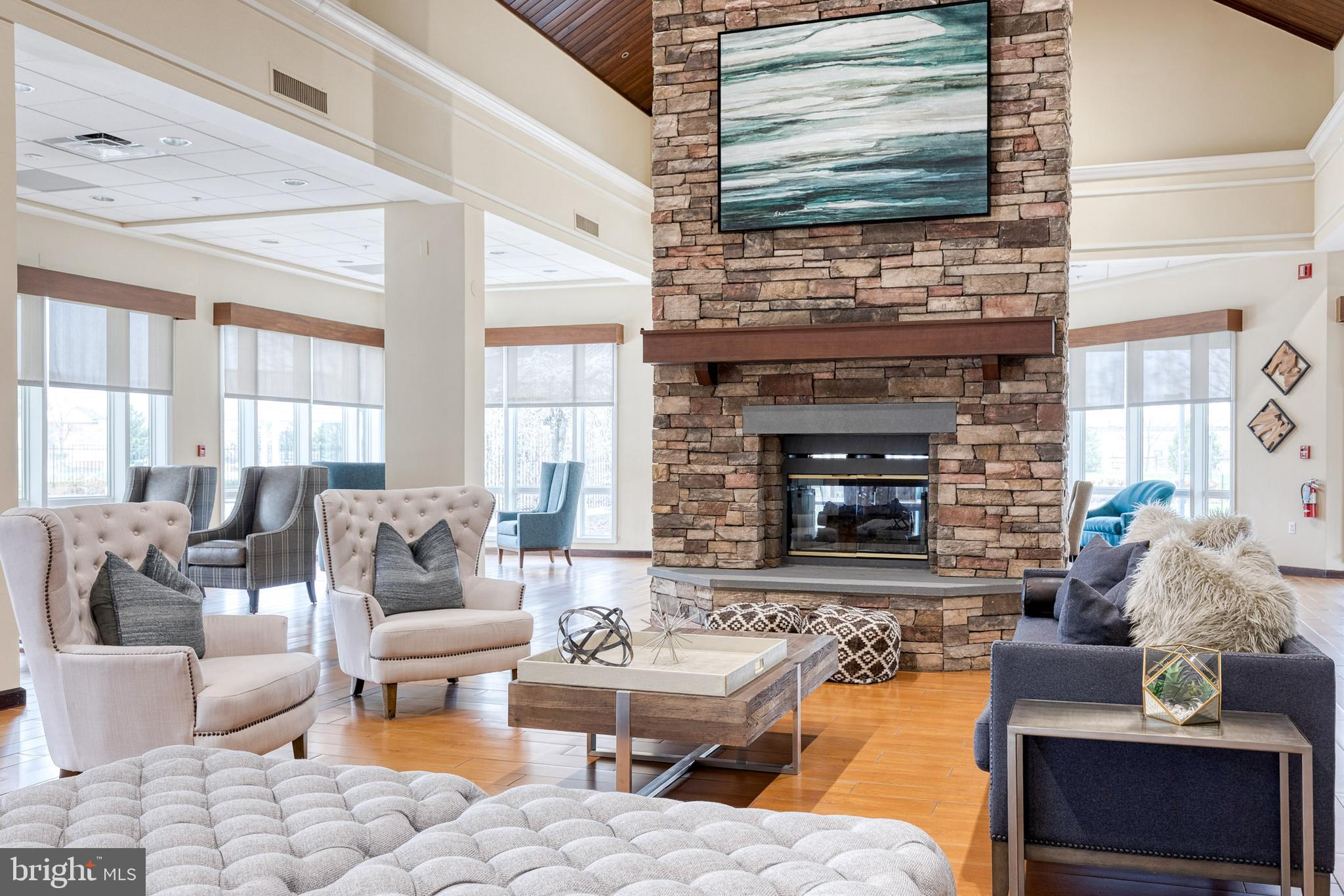 PINEY ORCHARD - Residential