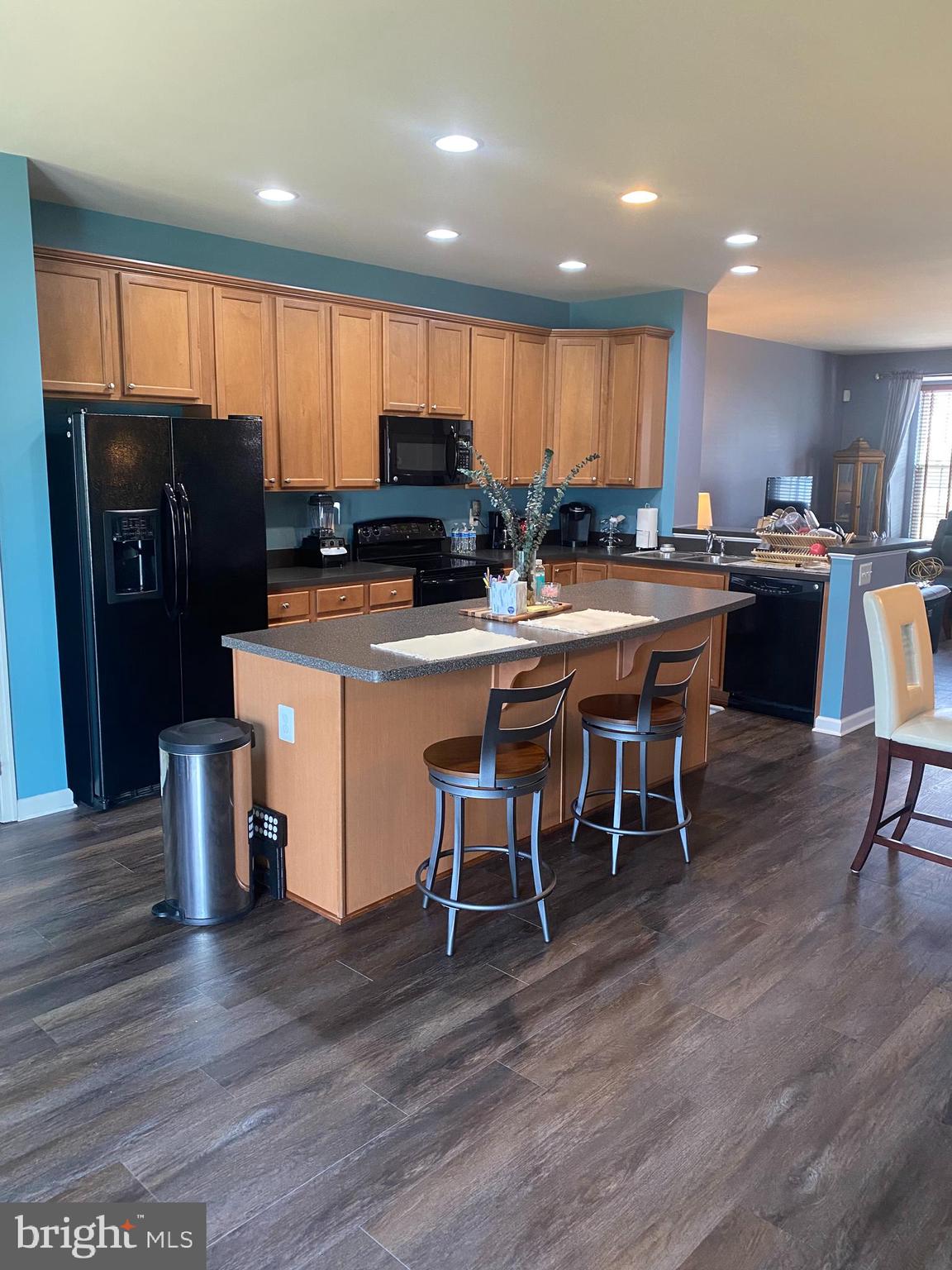 BROOKFIELD - Residential