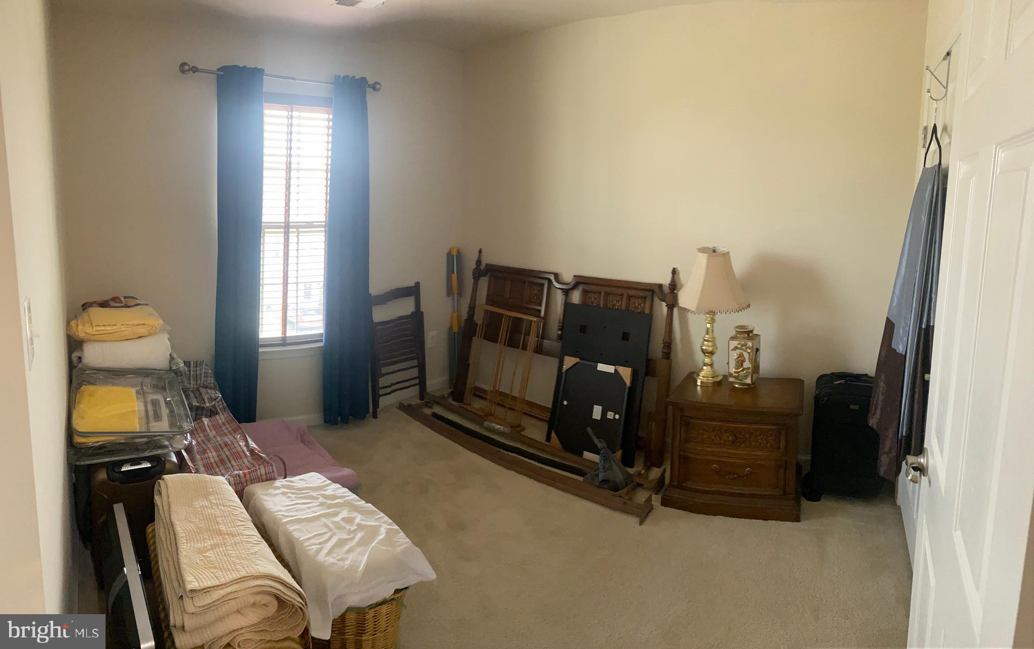 BROOKFIELD - Residential