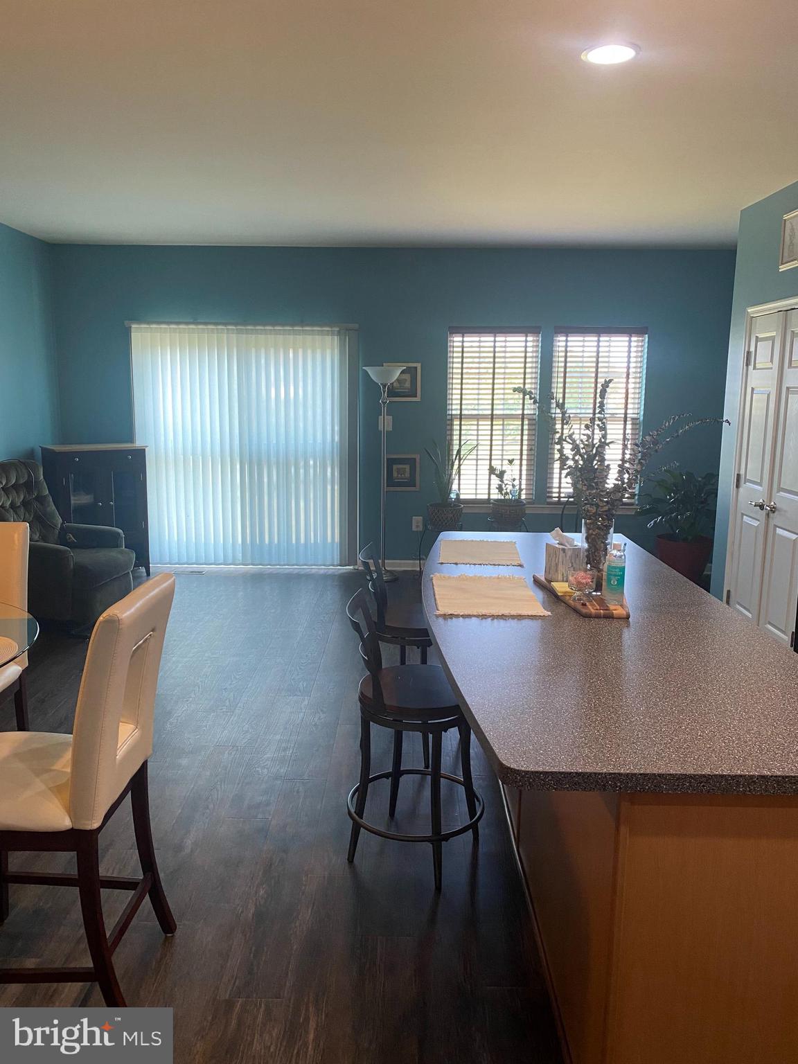 BROOKFIELD - Residential