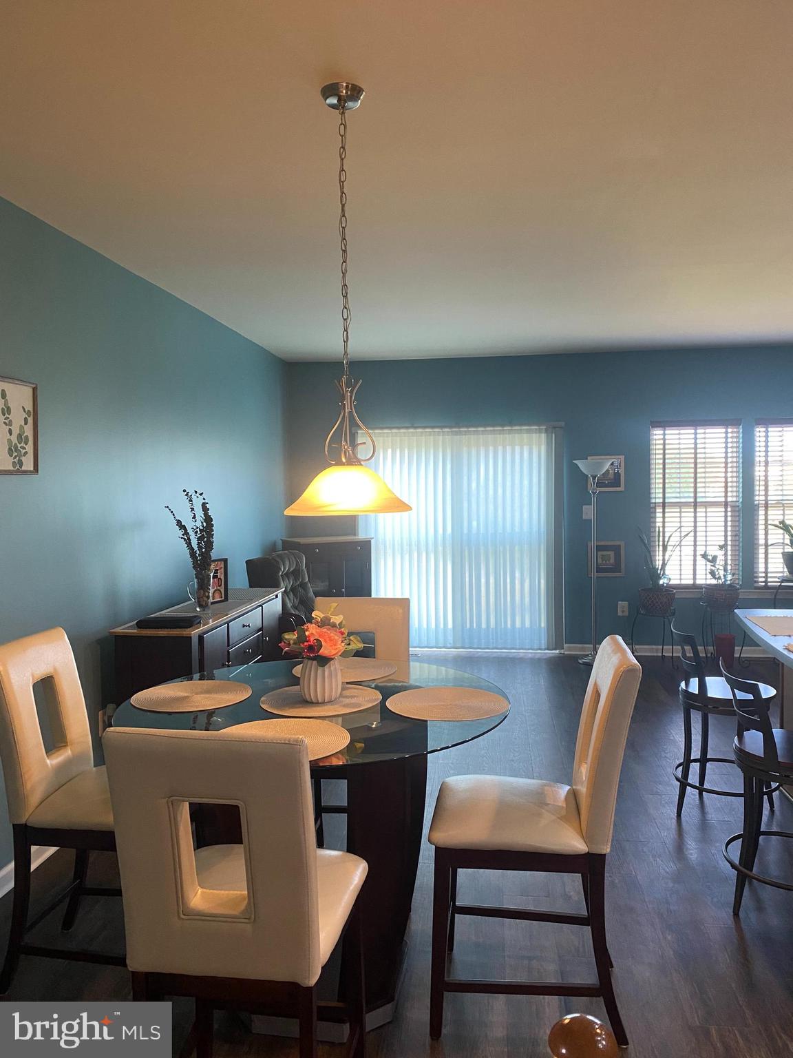 BROOKFIELD - Residential