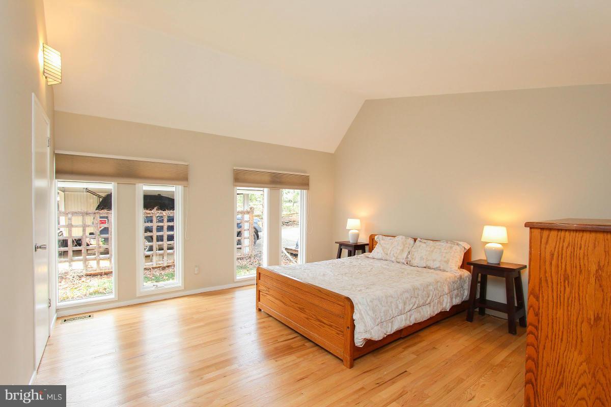 TIMBERWOOD OF POTOMAC - Residential