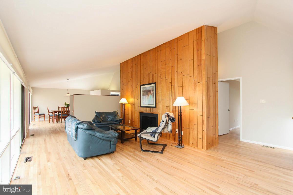 TIMBERWOOD OF POTOMAC - Residential