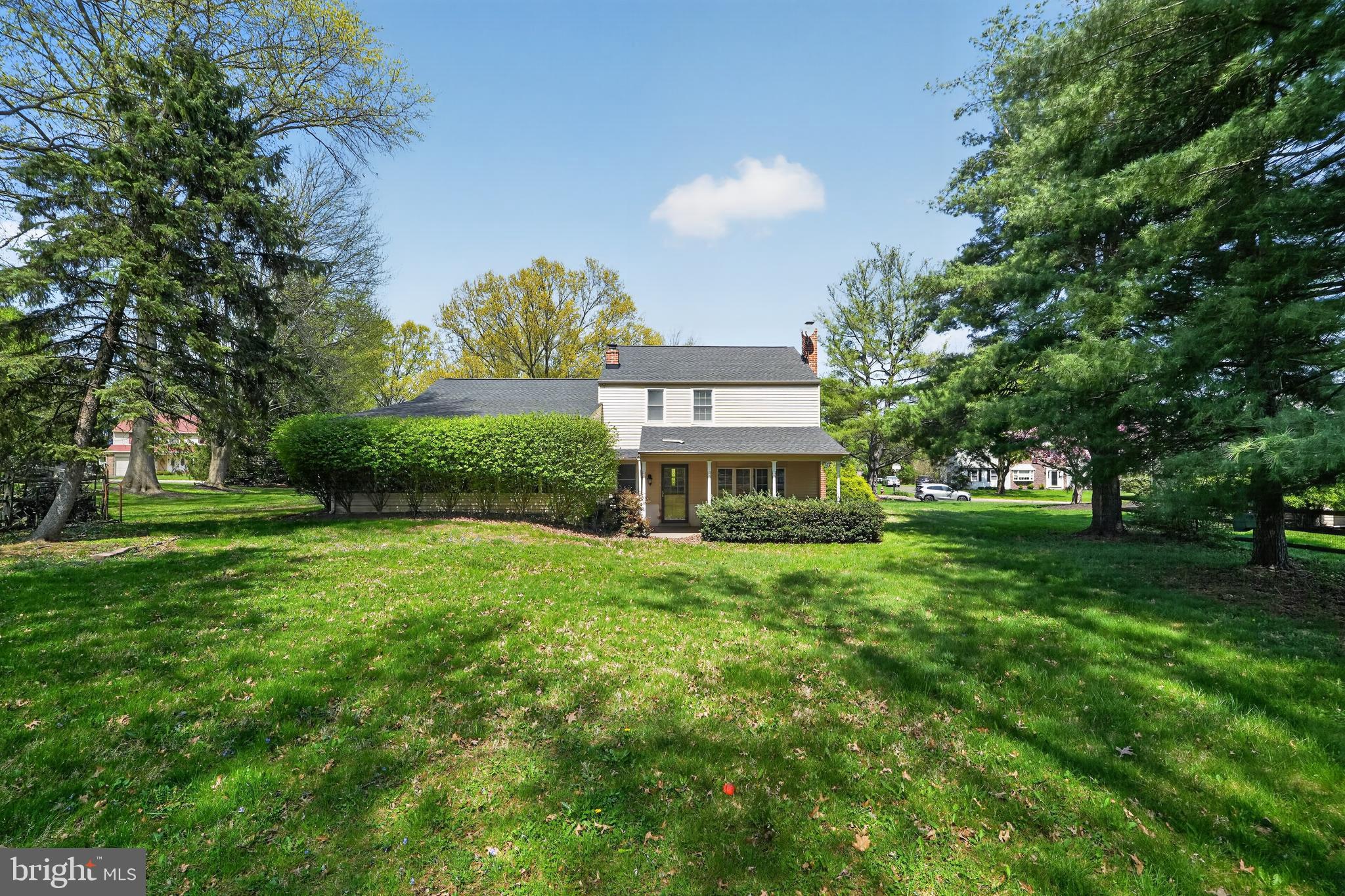 WILLOW GREENE - Residential