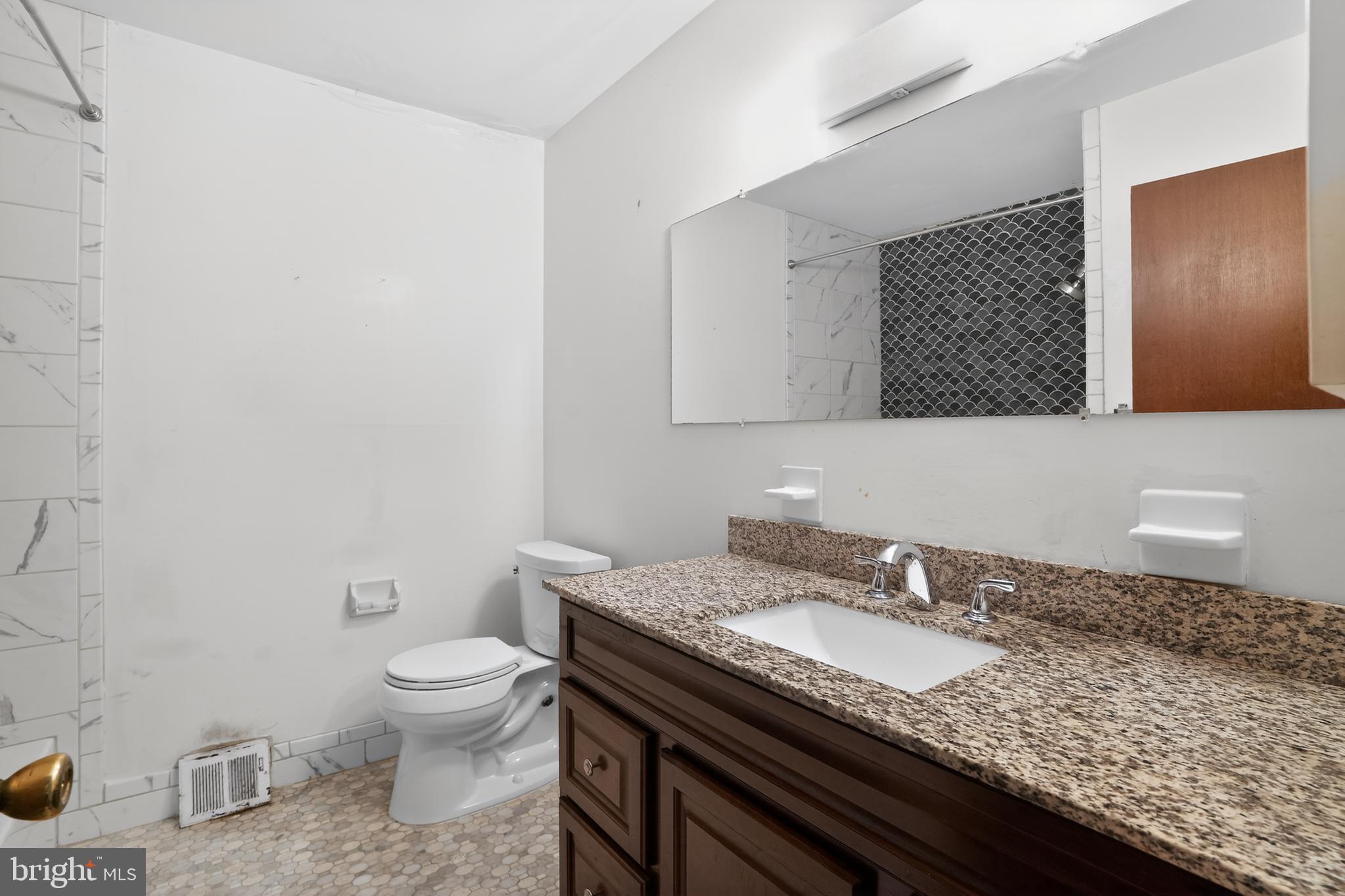 WILLOW GREENE - Residential