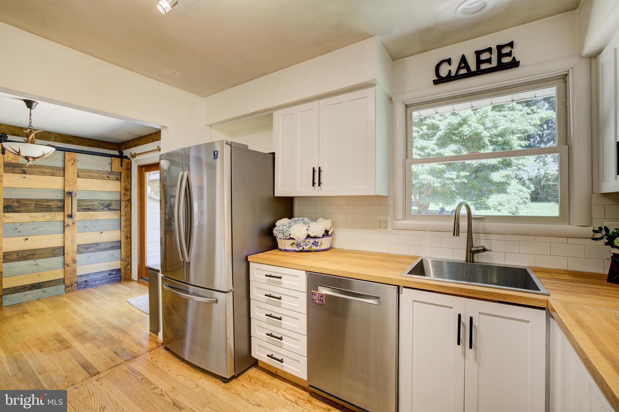 11408 ORLEANS WAY