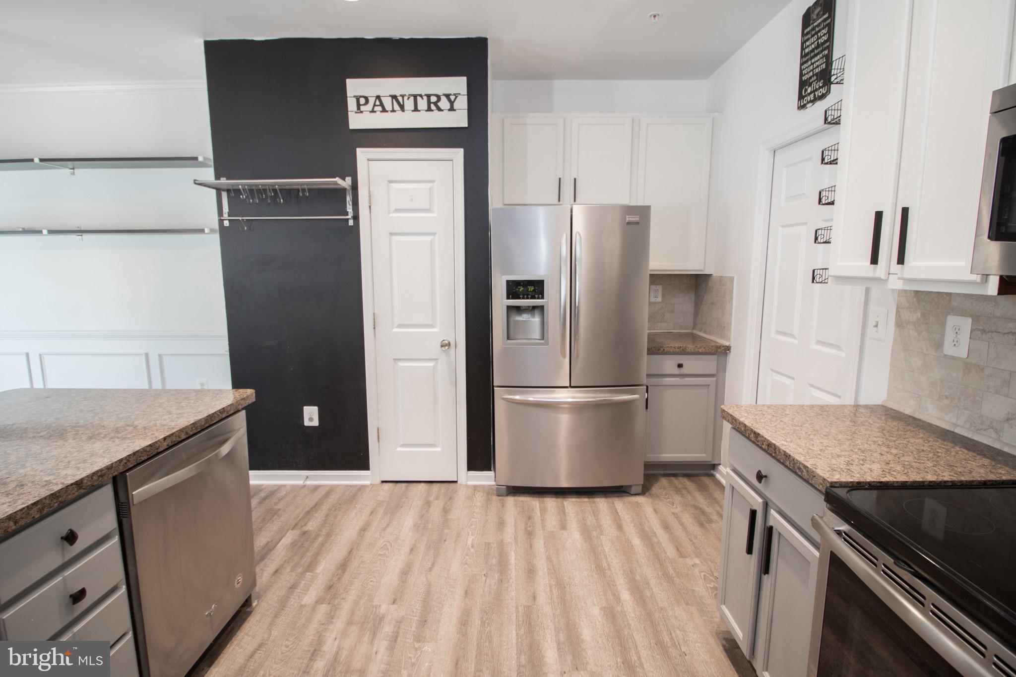 ELIZABETH HILLS PHASE 1 - Residential