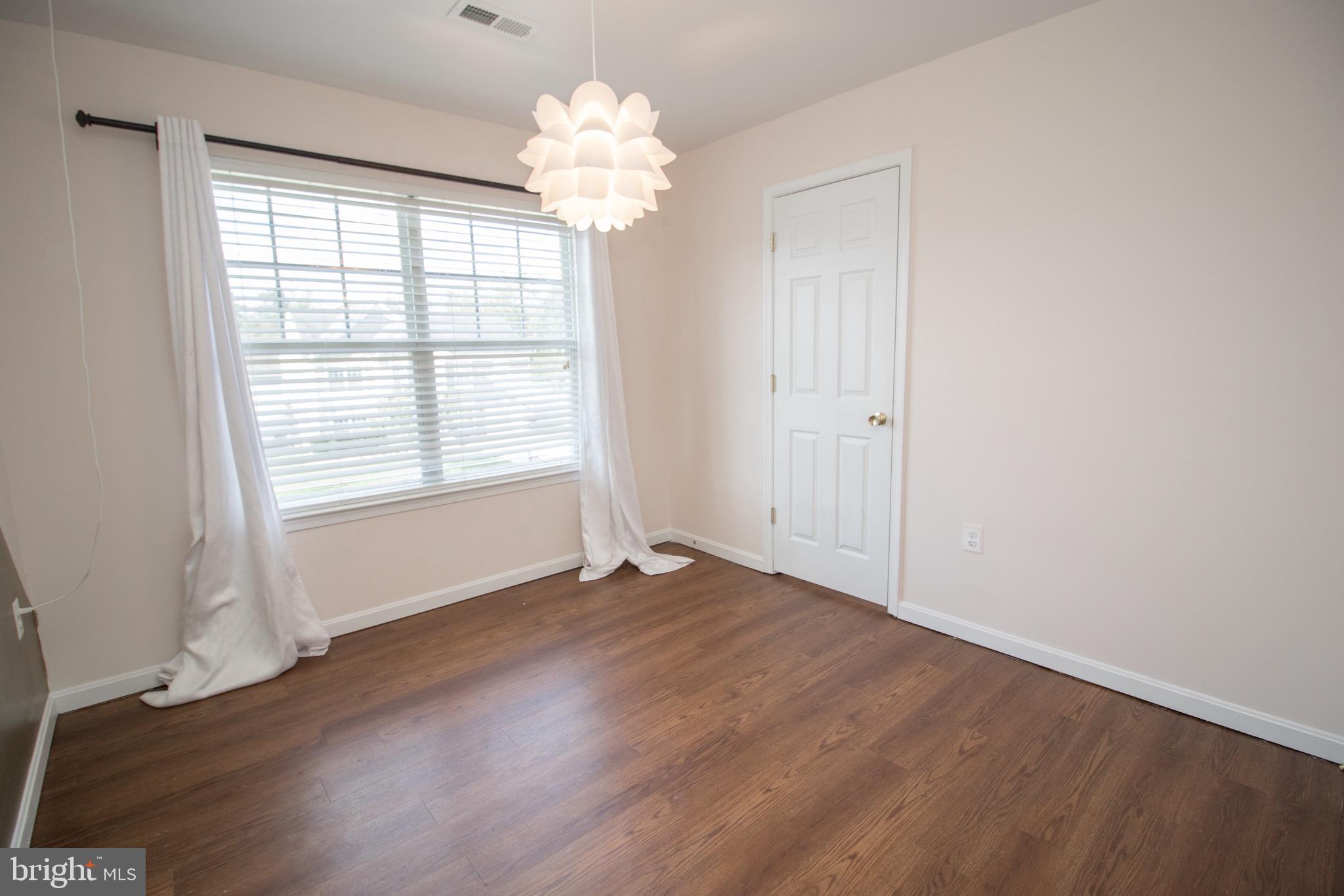 ELIZABETH HILLS PHASE 1 - Residential