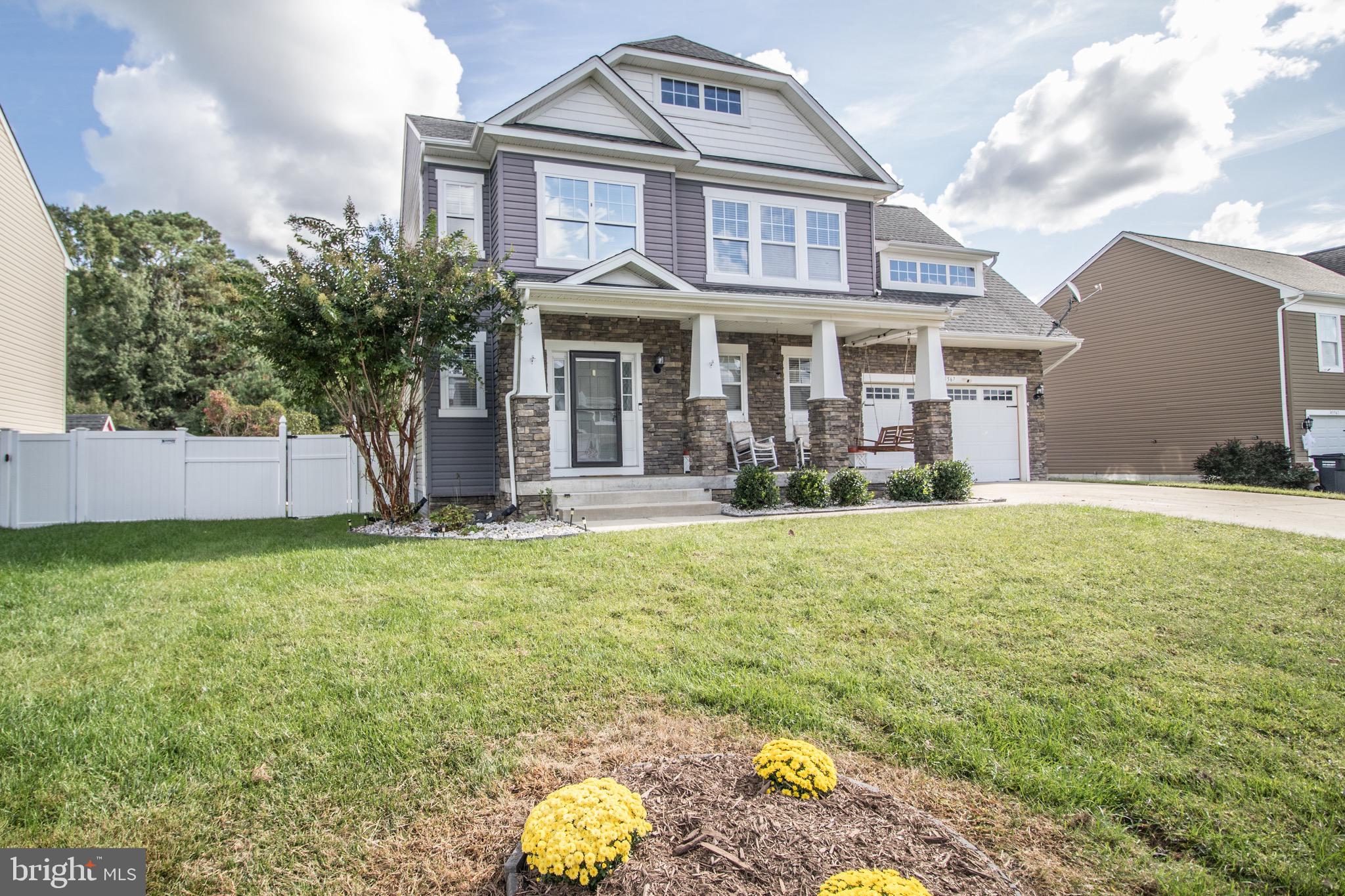 ELIZABETH HILLS PHASE 1 - Residential