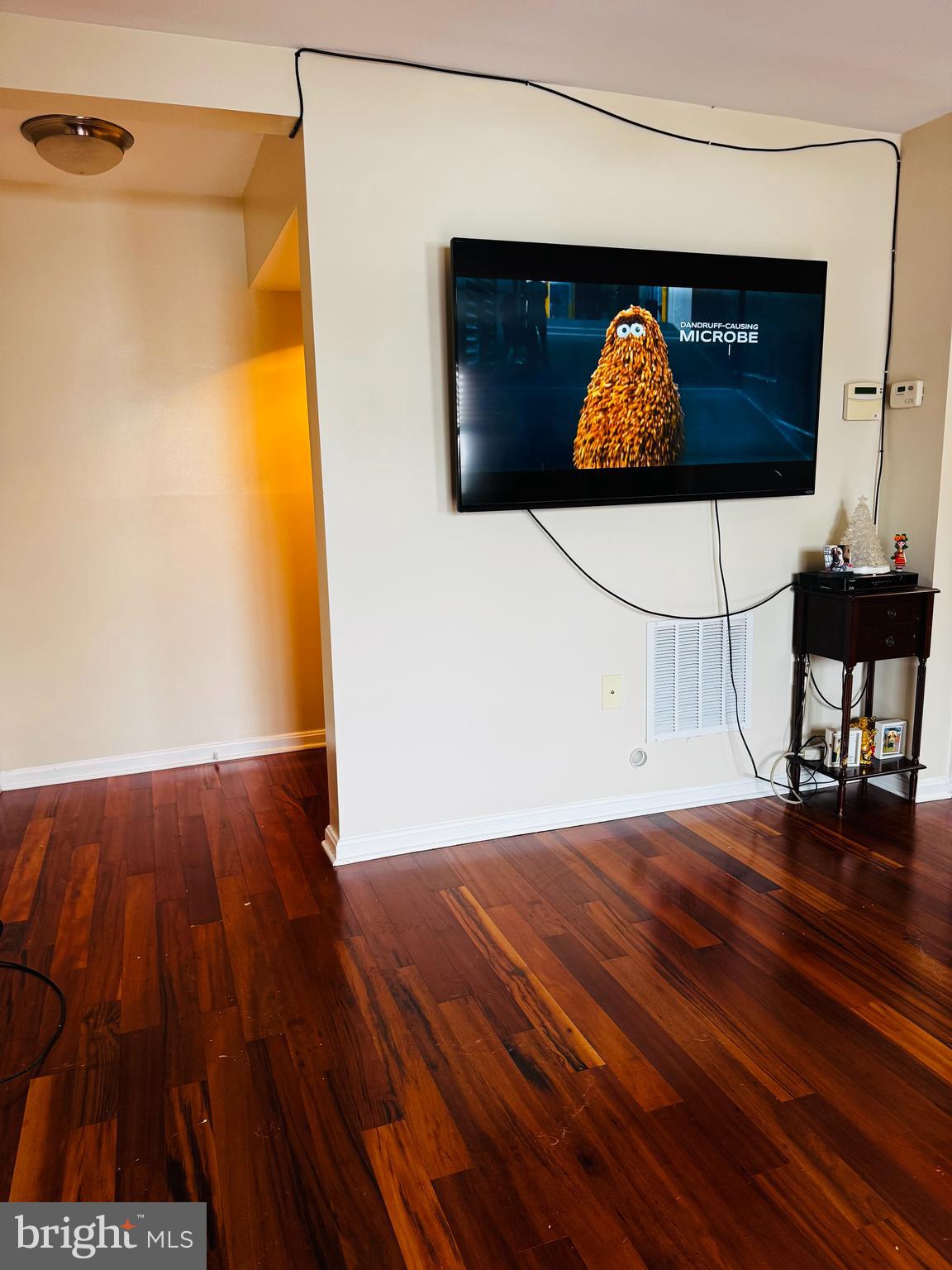 118 WESTWICK COURT 3