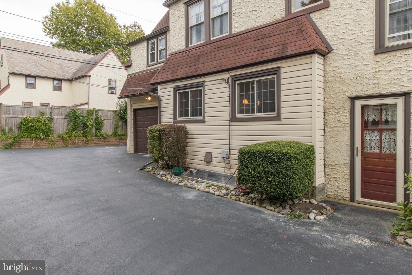 ARONIMINK - Residential