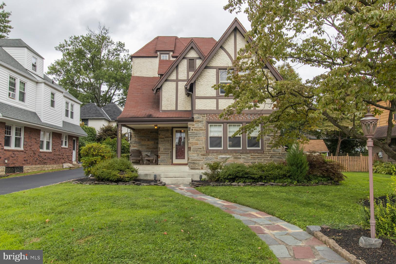 ARONIMINK - Residential