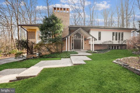 Photo of 8018 Cypress Grove Lane, CABIN JOHN, MD 20818 (MLS # MDMC2166688)