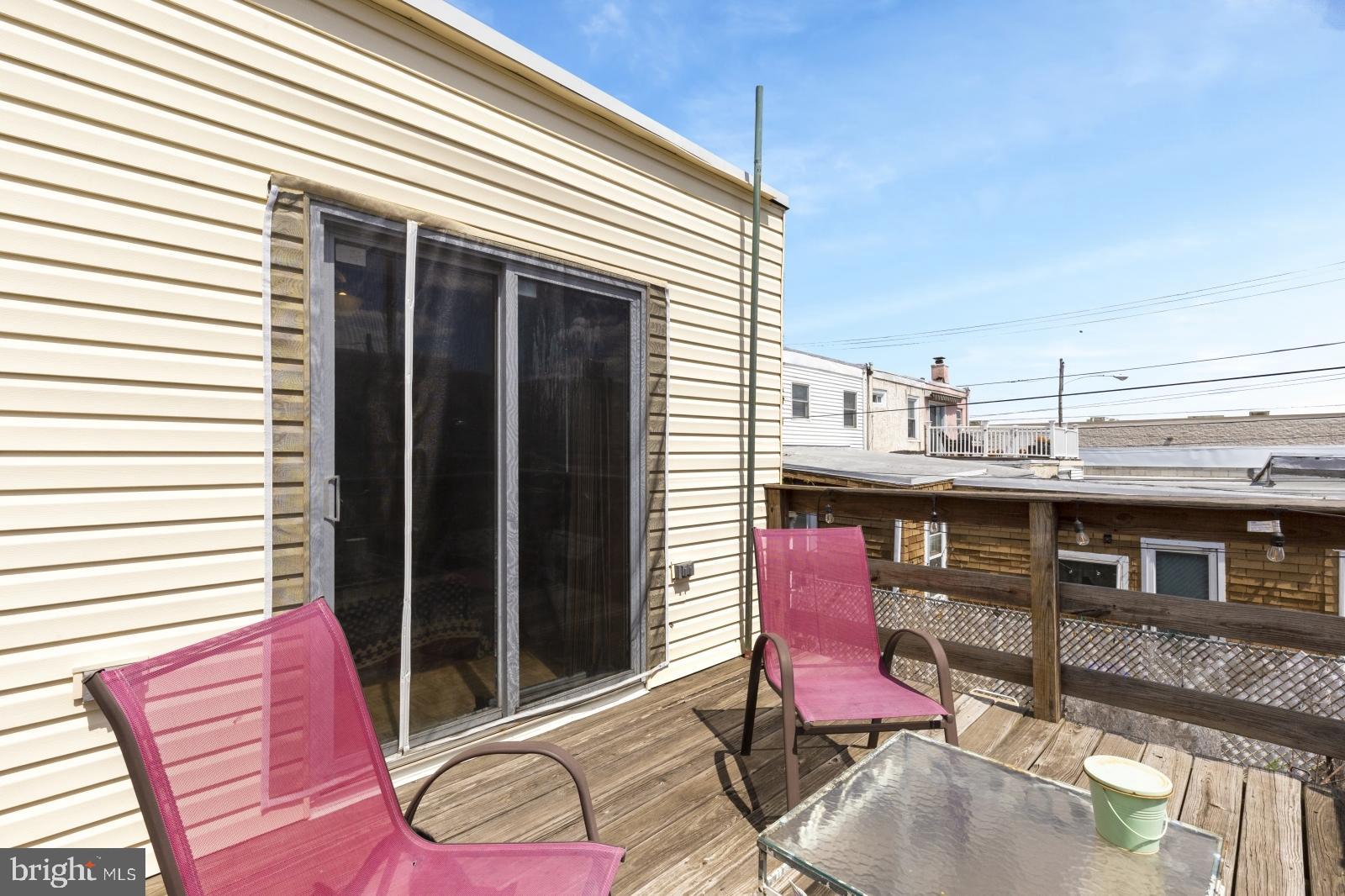 PORT RICHMOND - Residential Lease