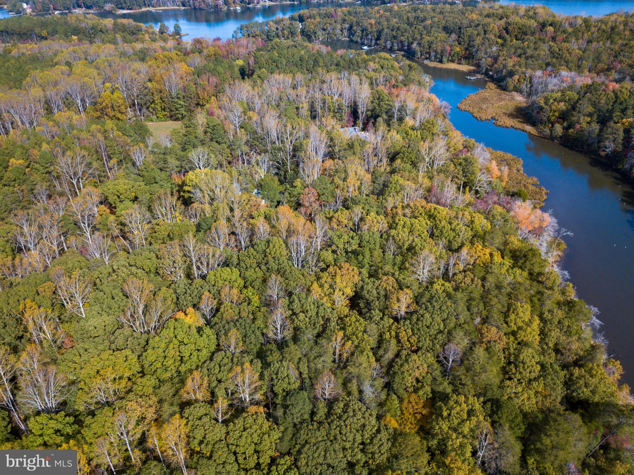 KNIGHTS LANDING - Land