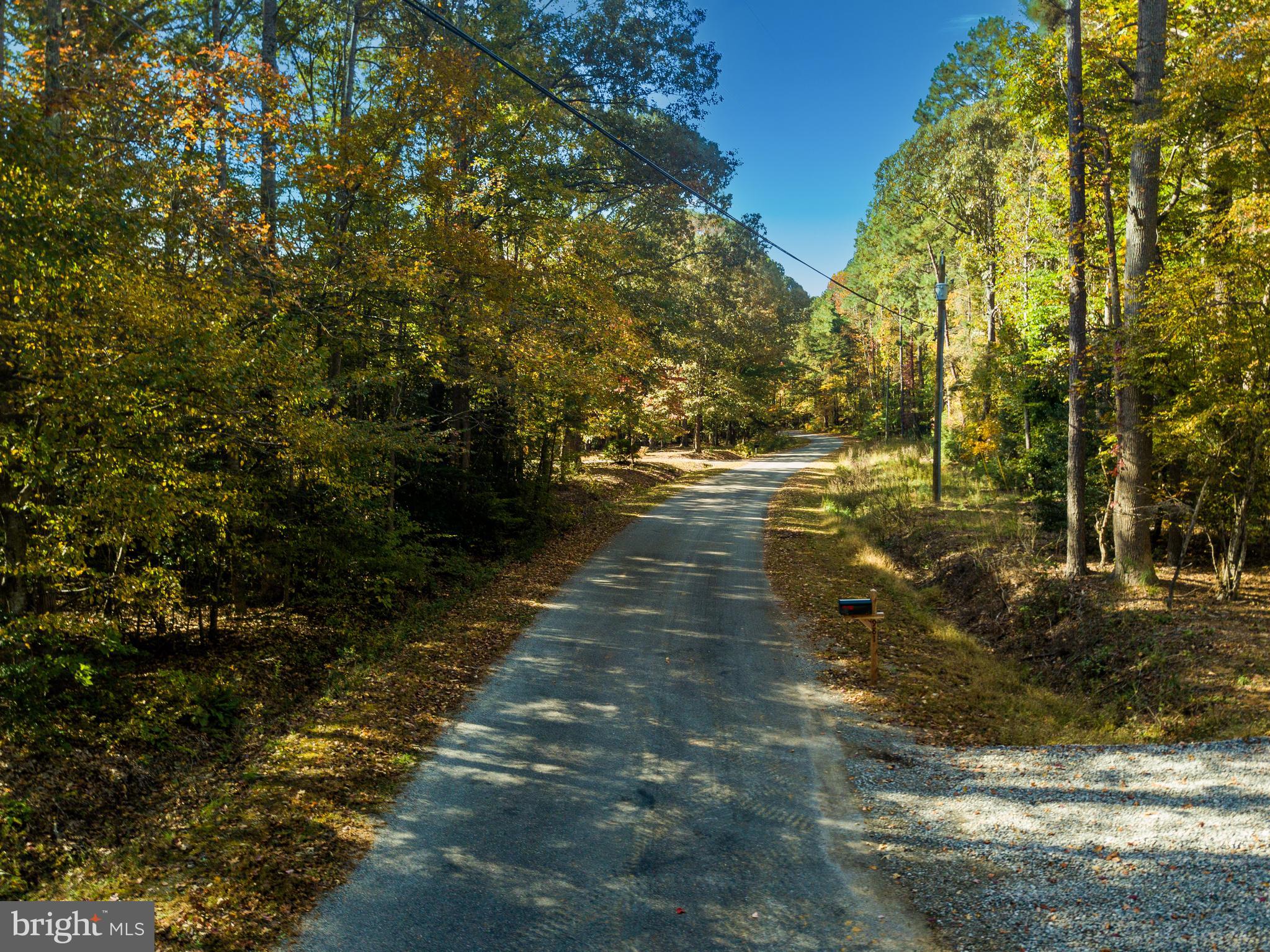 KNIGHTS LANDING - Land