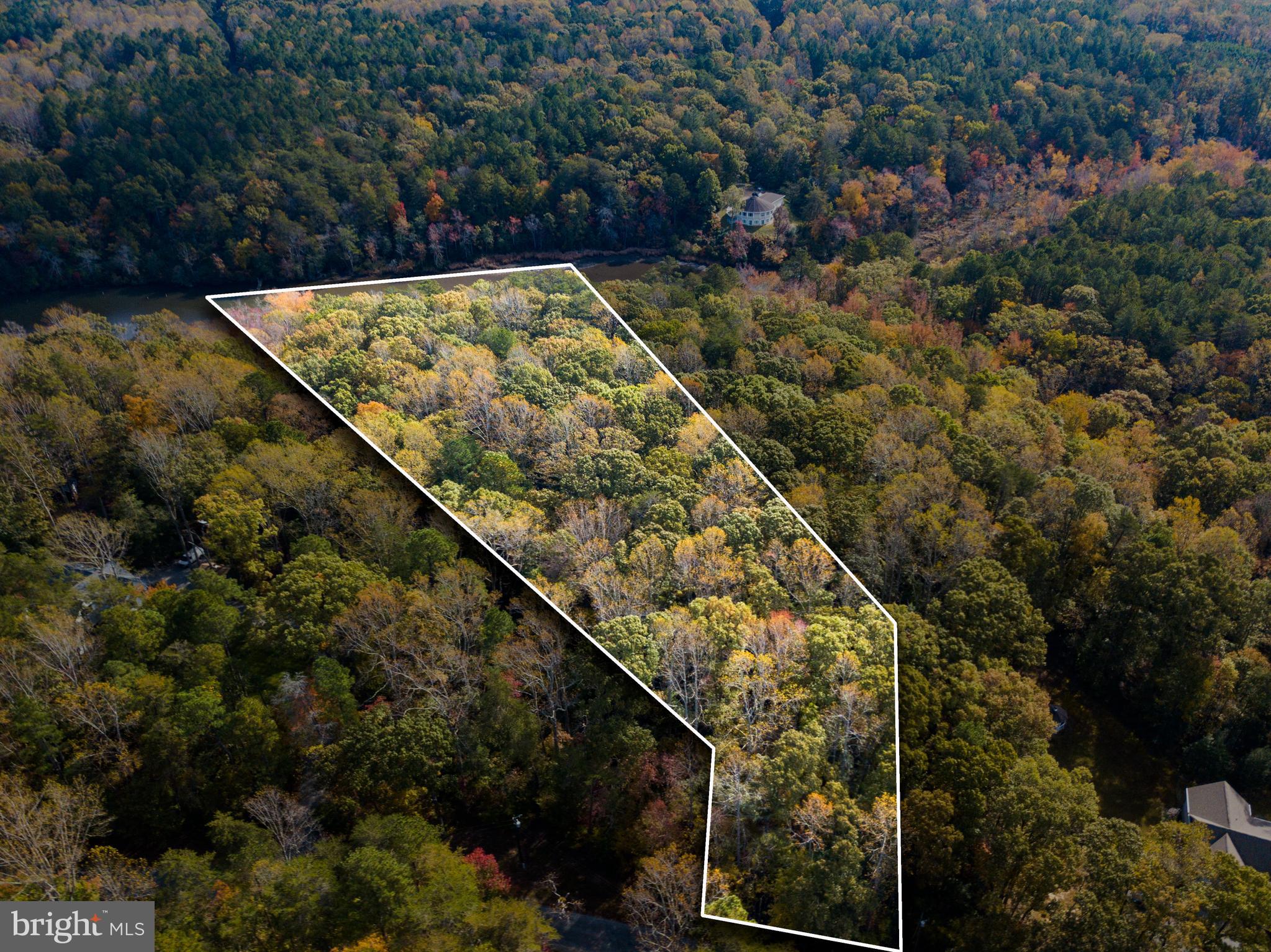 KNIGHTS LANDING - Land