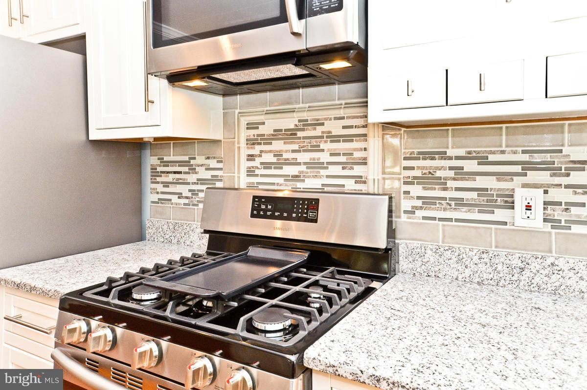 FOREST HEIGHTS - Residential