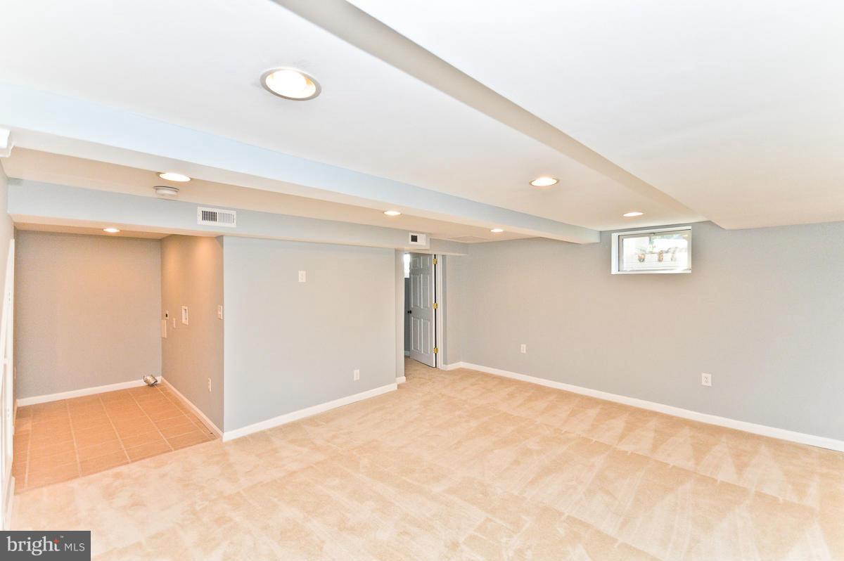 FOREST HEIGHTS - Residential