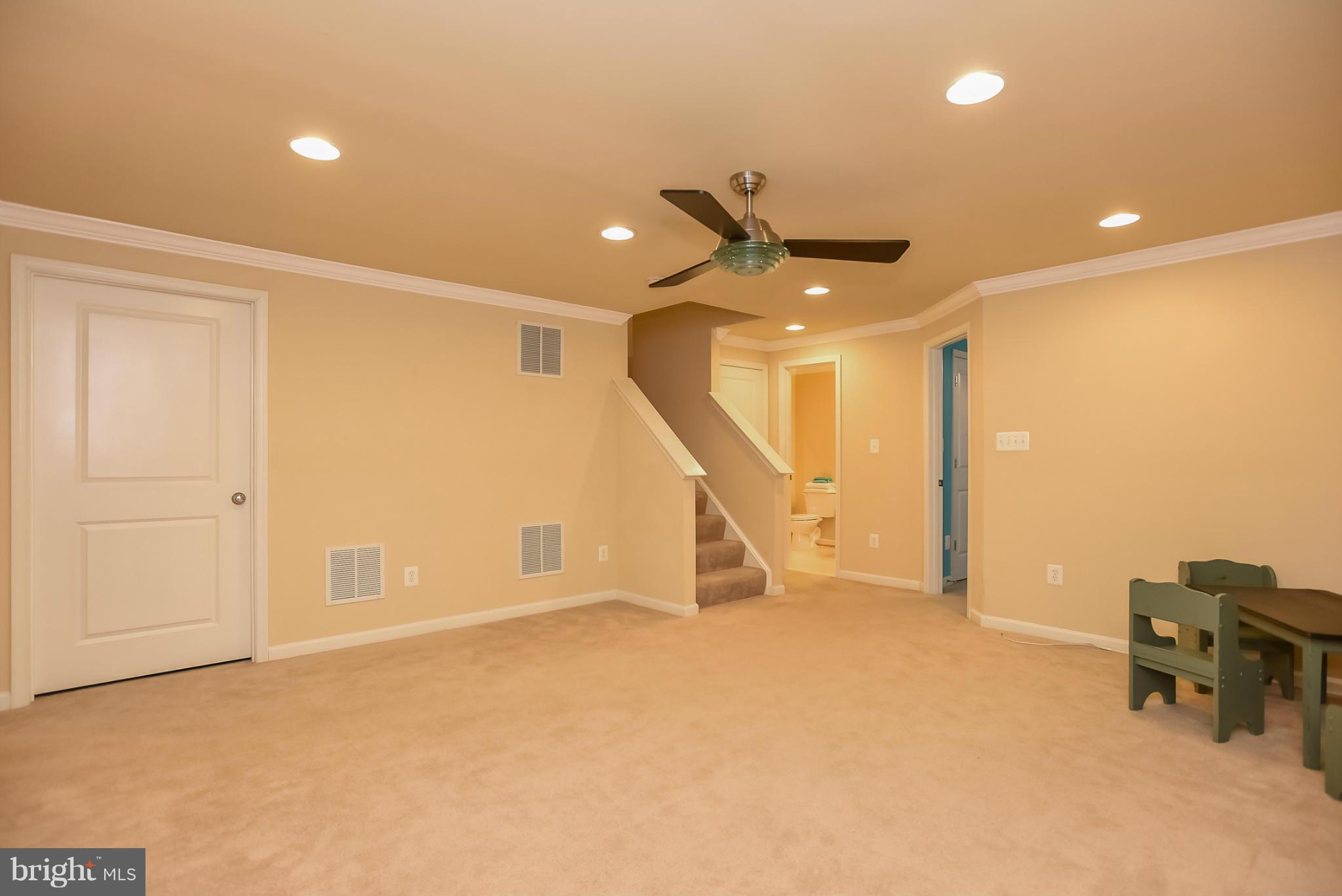 MEADOWS AT MORRIS FARM - Residential
