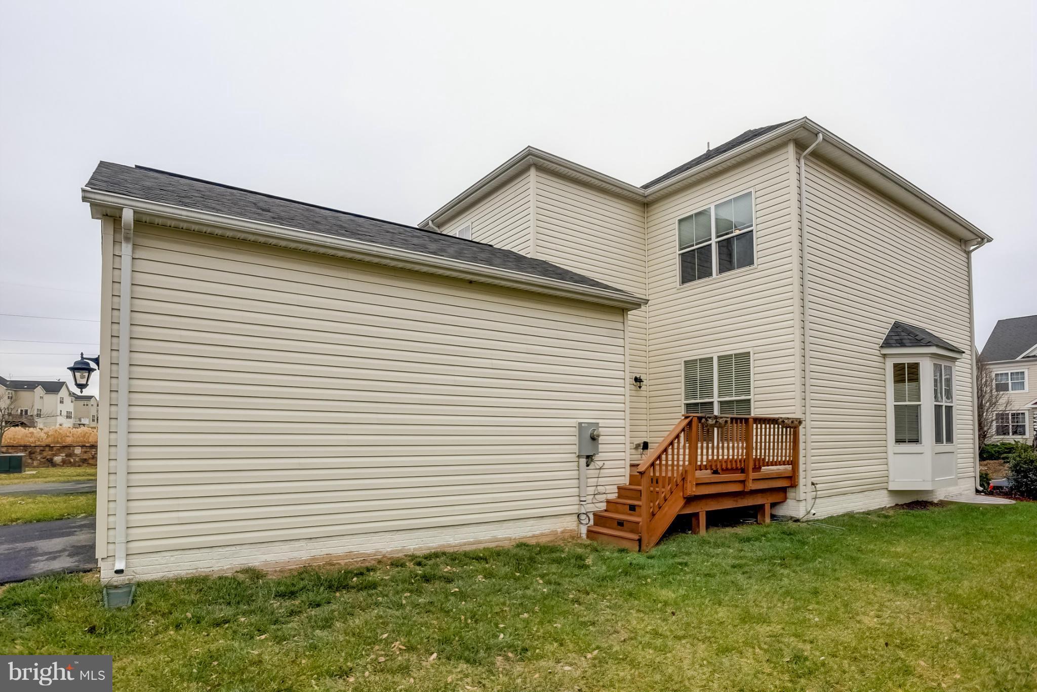 MEADOWS AT MORRIS FARM - Residential