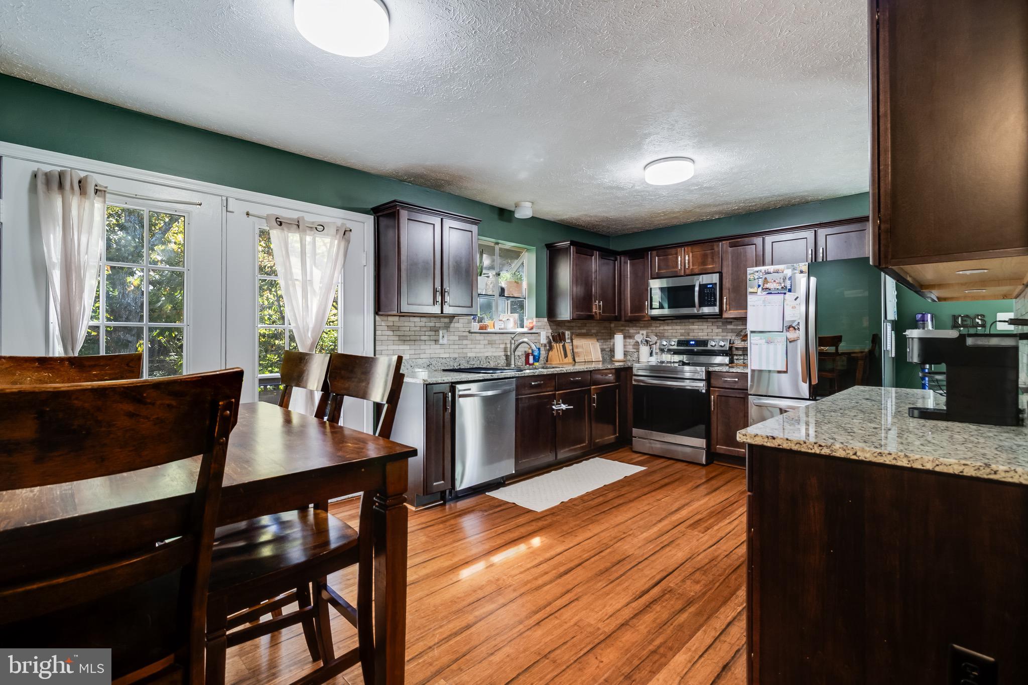 CHESAPEAKE RANCH ESTATES - Residential Lease