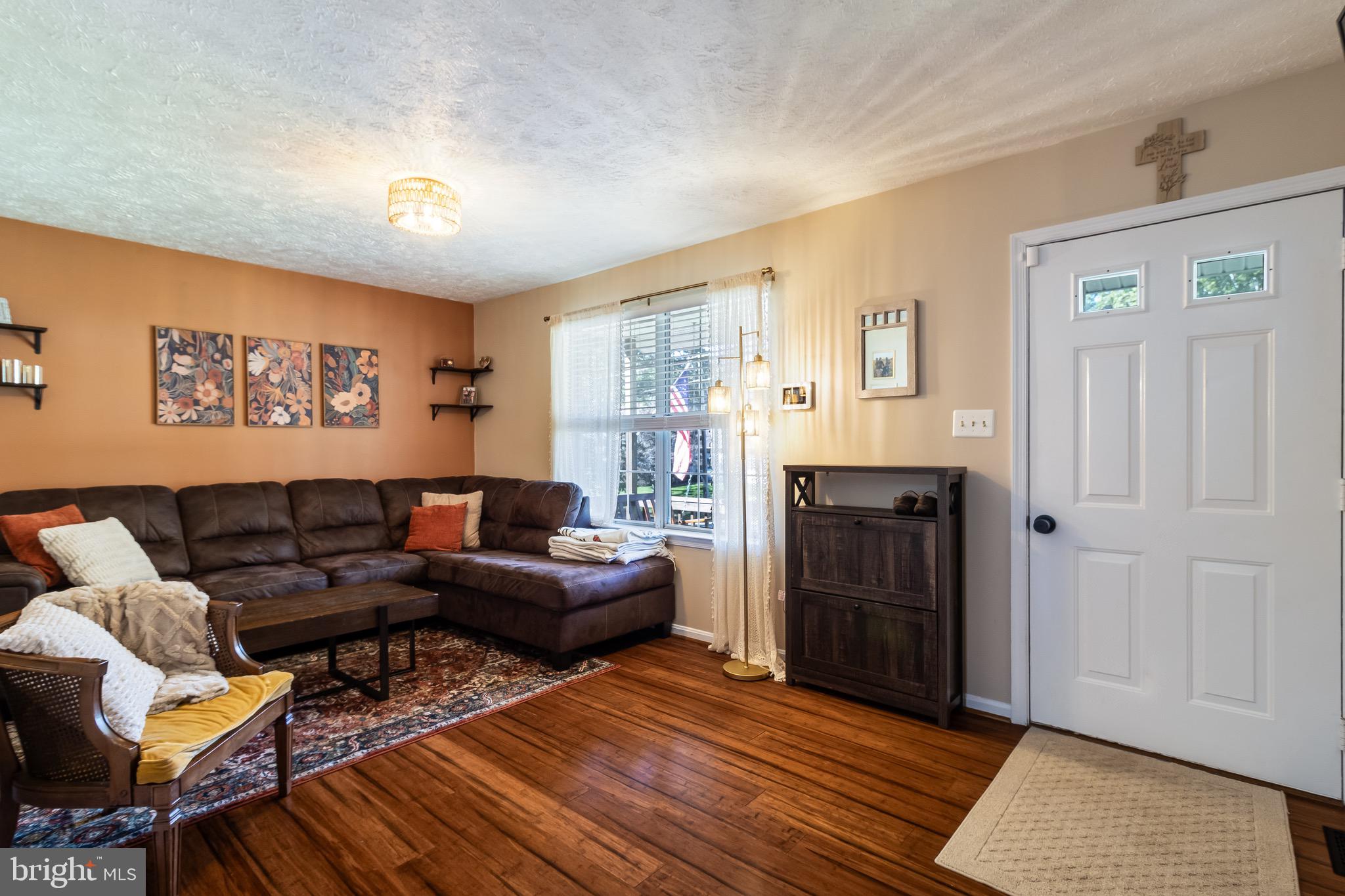 CHESAPEAKE RANCH ESTATES - Residential Lease