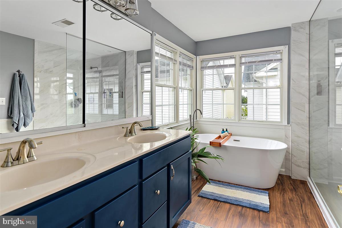 THE LANDINGS - Residential