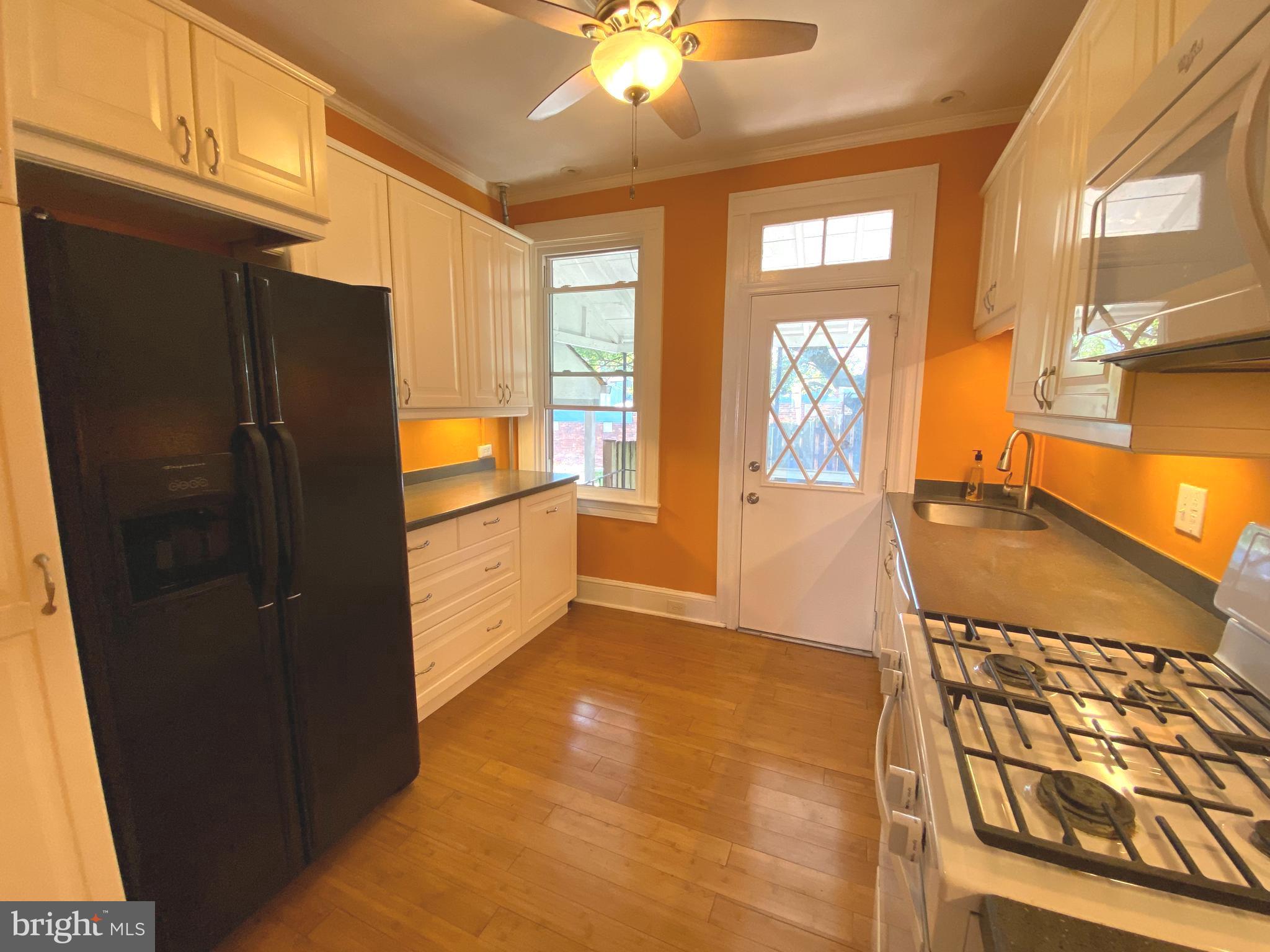 WOODBERRY - Residential Lease