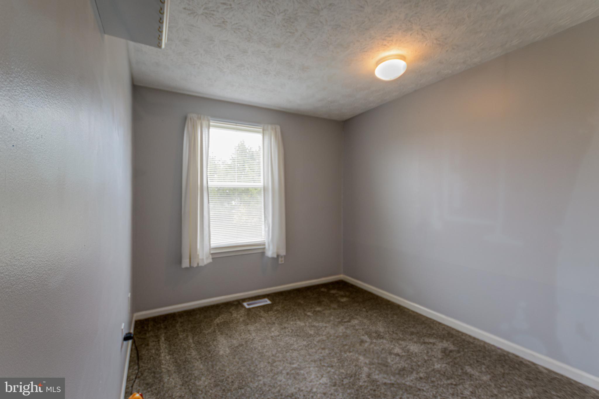 UPTON VILLAGE NORTH - Residential